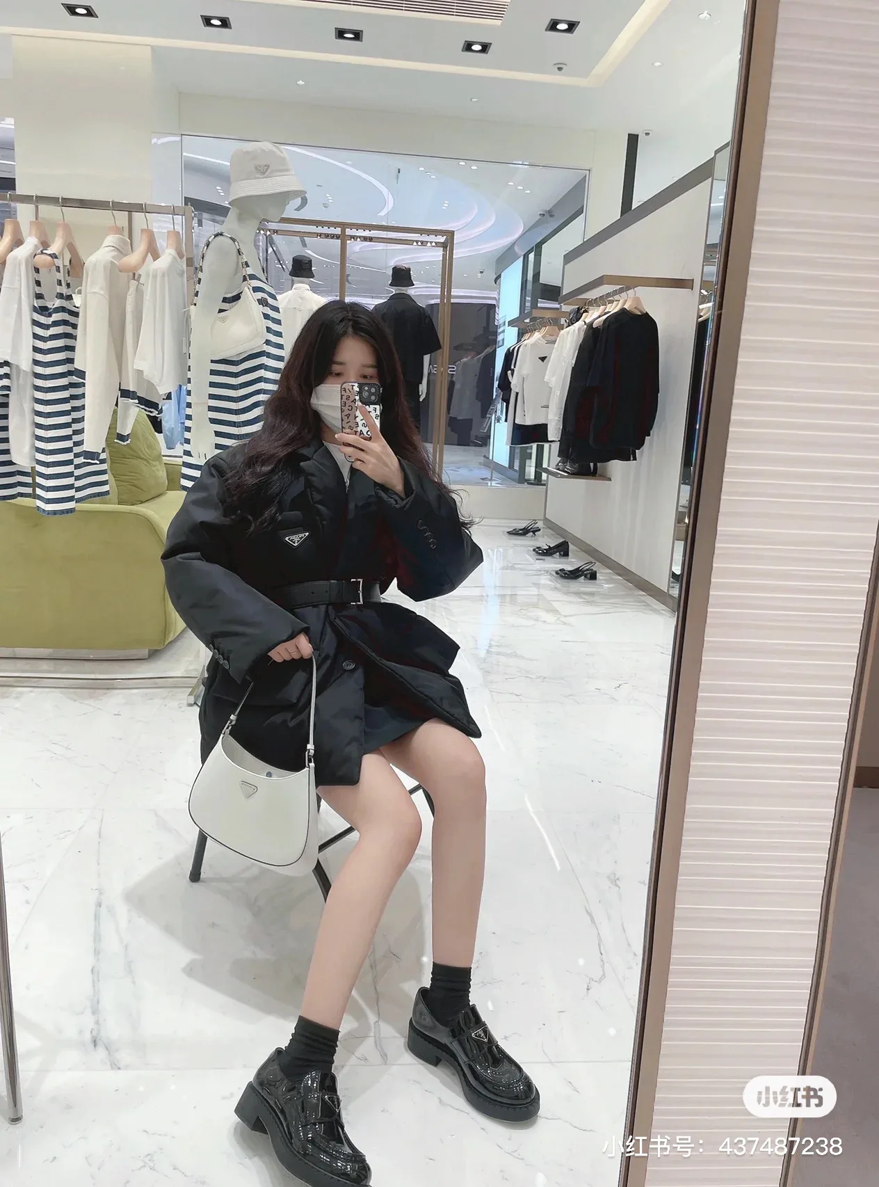 Куртки И Пуховики Женские Prada 18298614