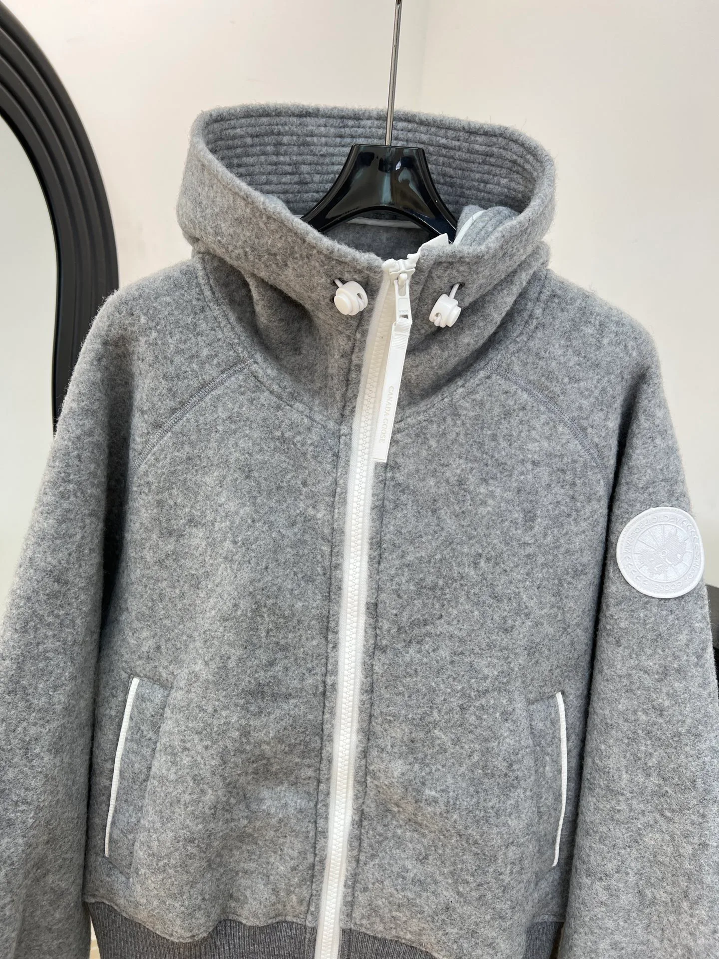 Куртки И Пуховики Женские Canada Goose 17923101