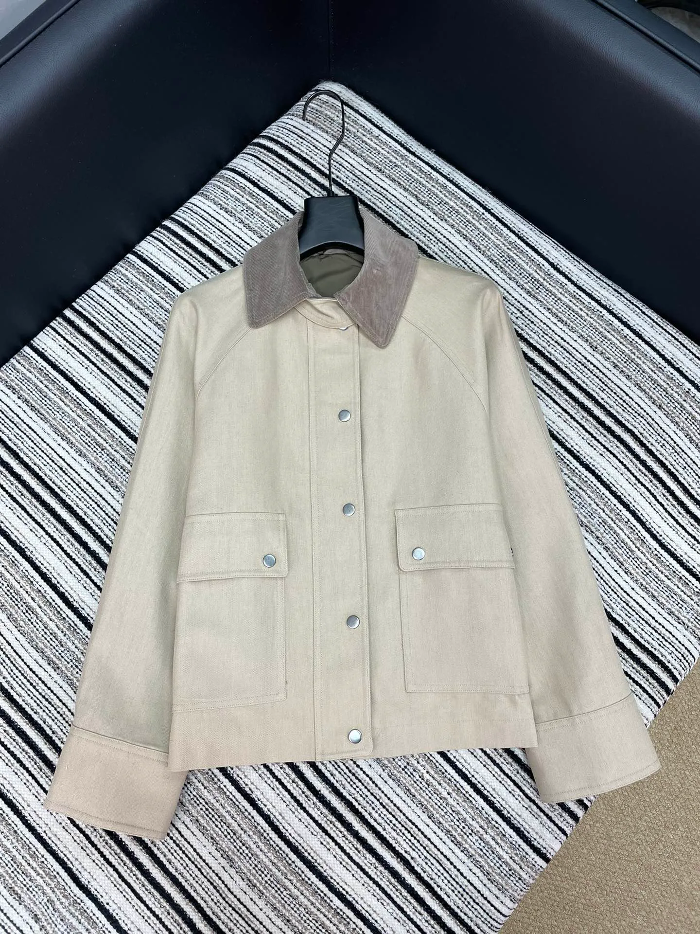 Куртки И Пуховики Женские Brunello Cucinelli 1023943