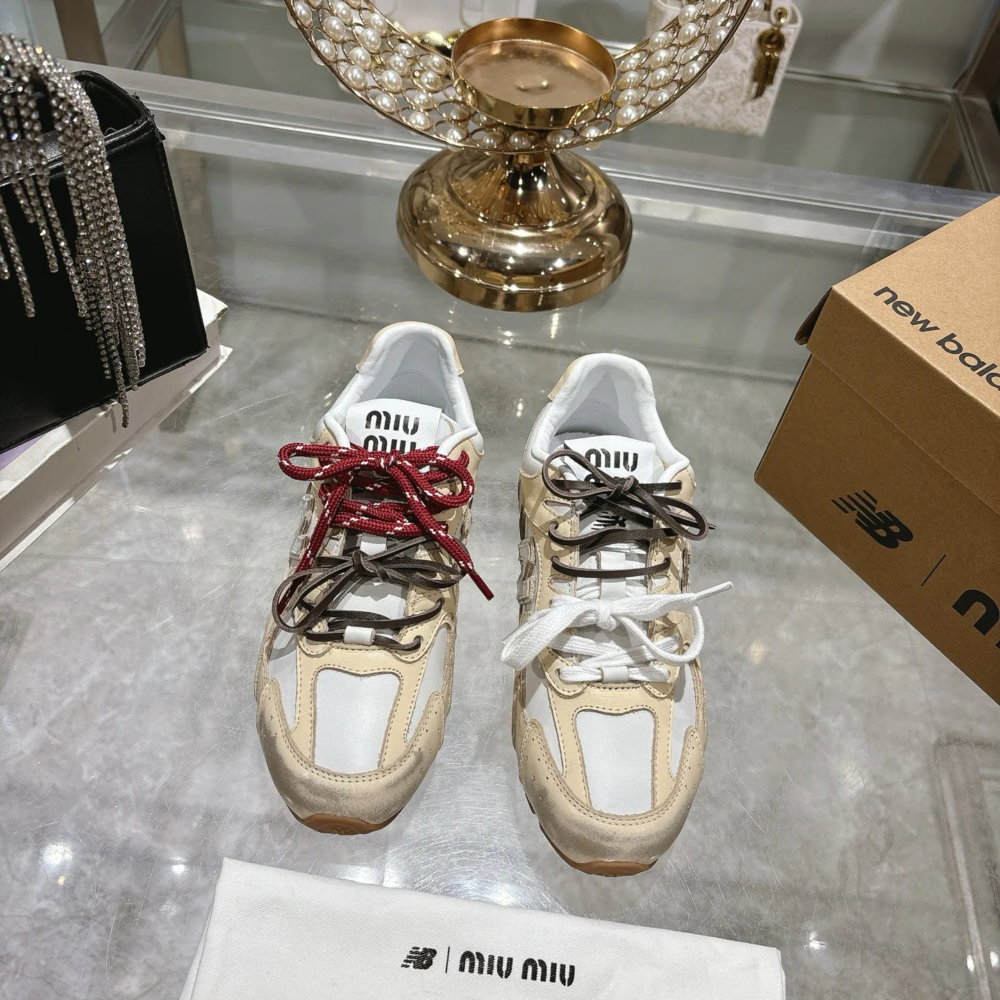 Кроссовки Женские Miu Miu 20888