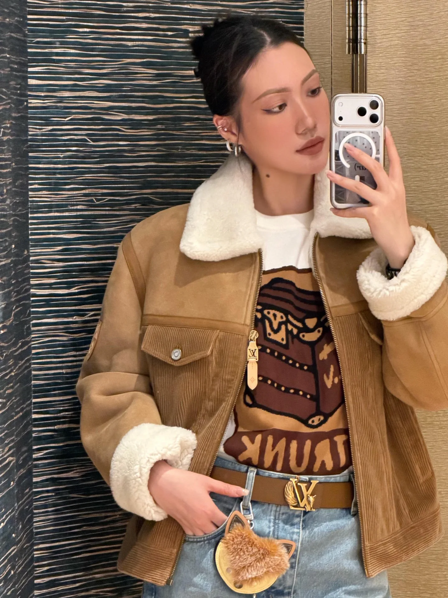 Куртки И Пуховики Женские Louis Vuitton 4313898