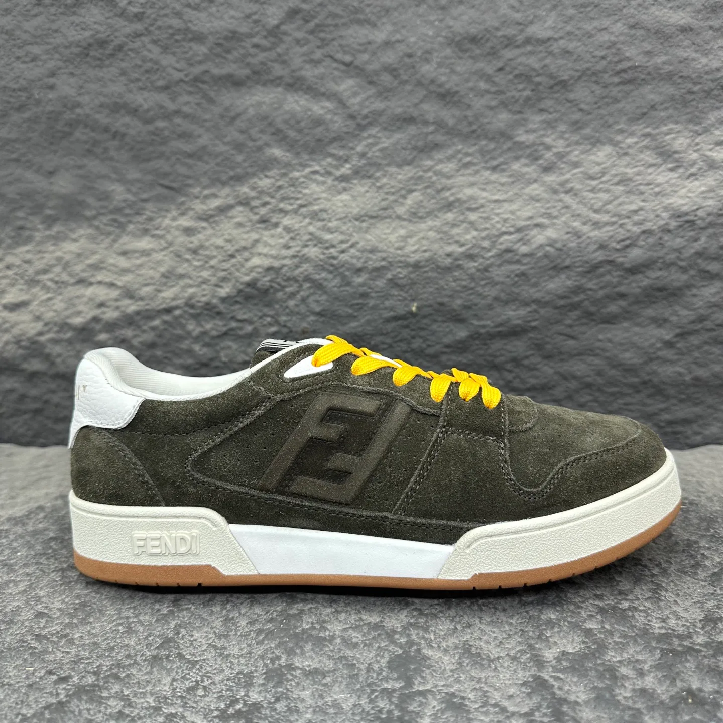 Кроссовки Мужские Fendi 18154159