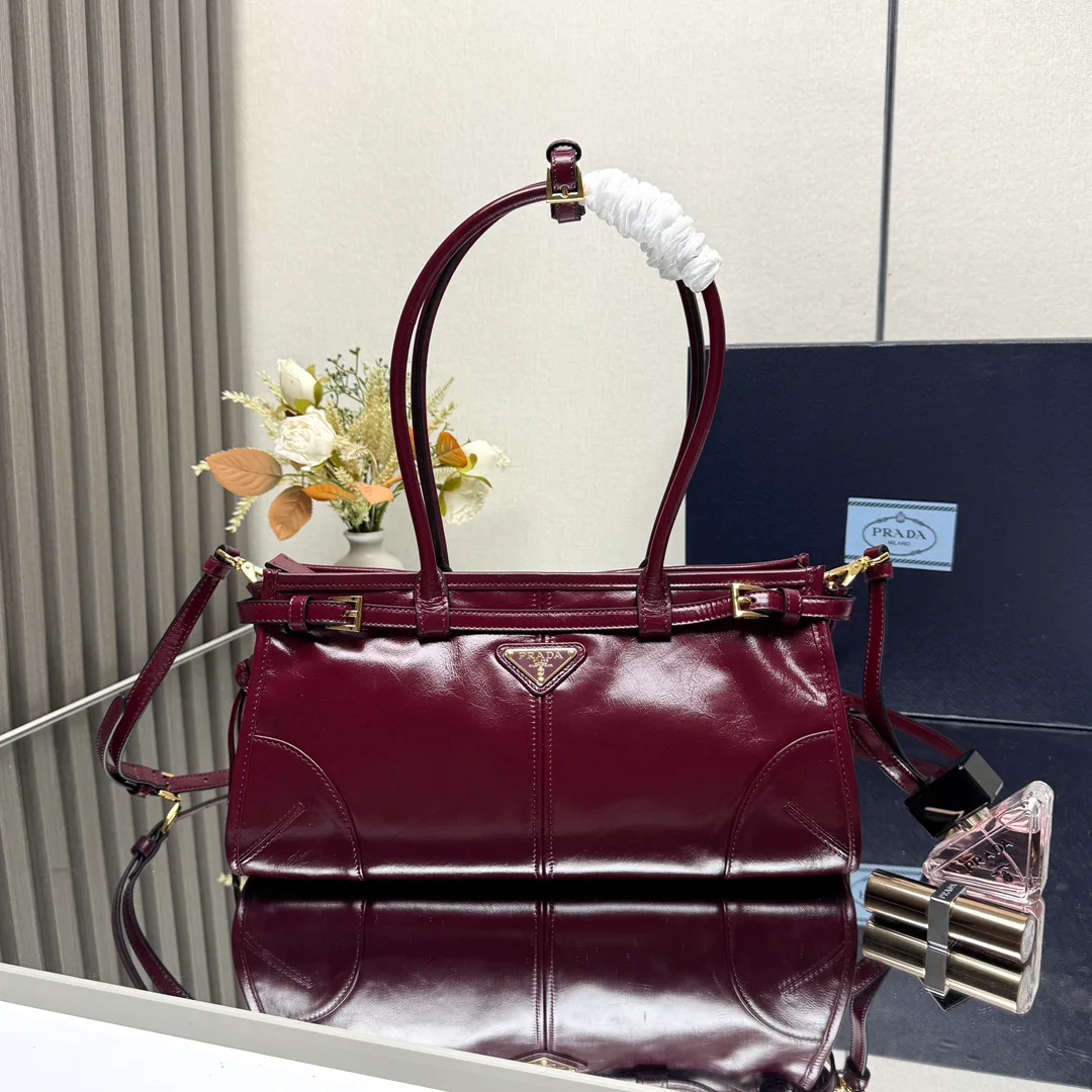 Классические Сумки Женские Prada 10446840