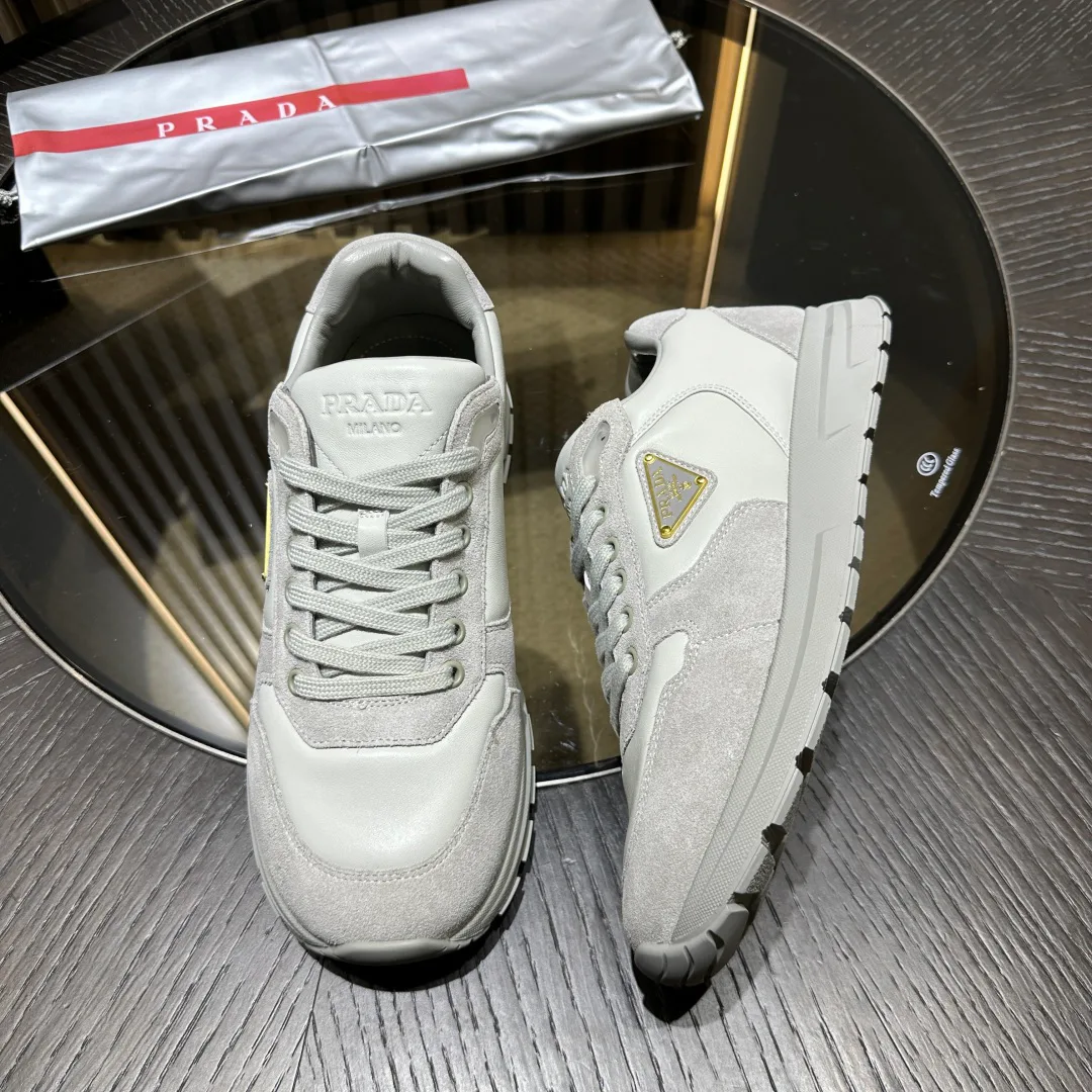 Кроссовки Женские Prada 787522
