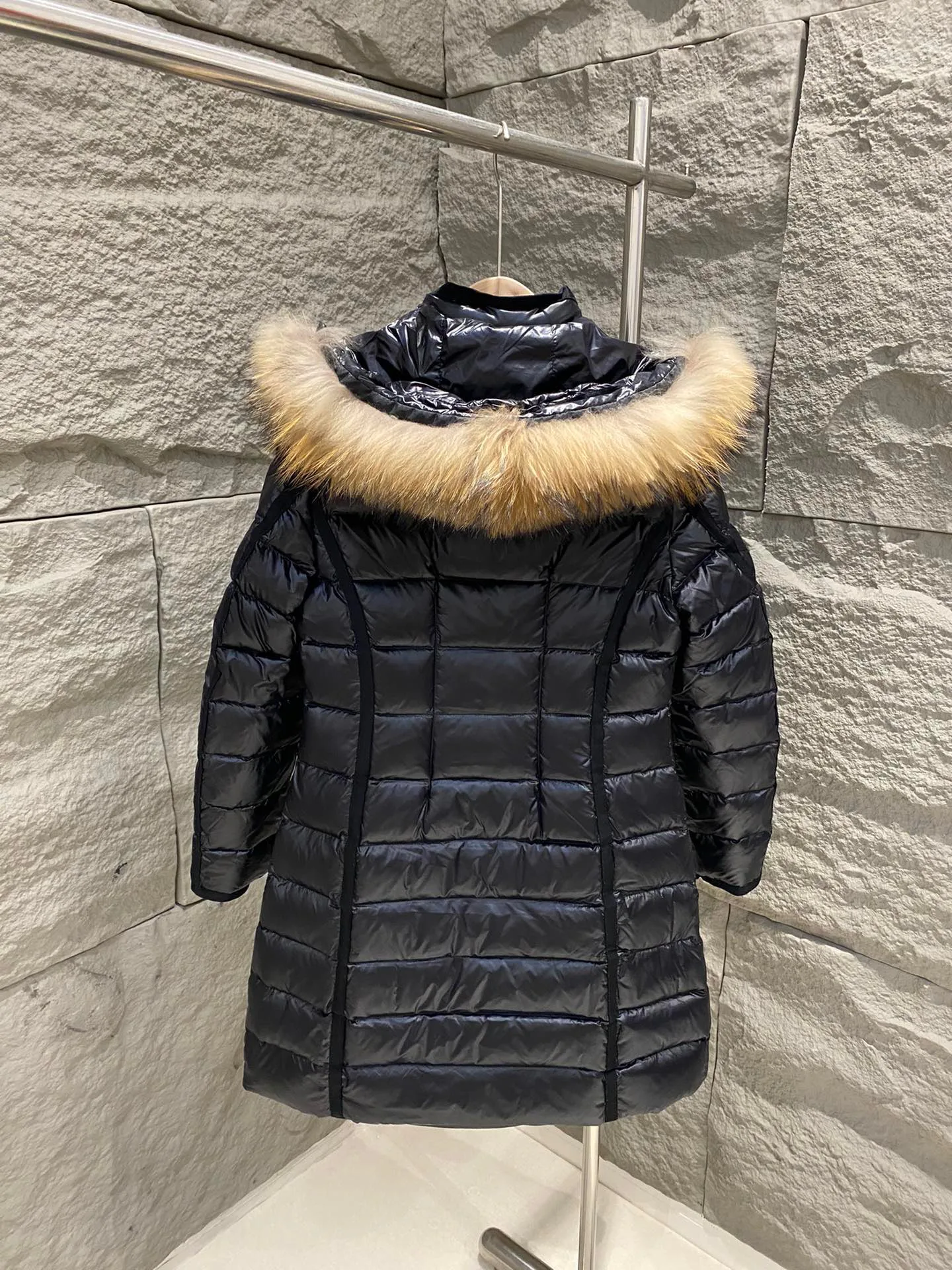 Куртки И Пуховики Женские Moncler 18710176