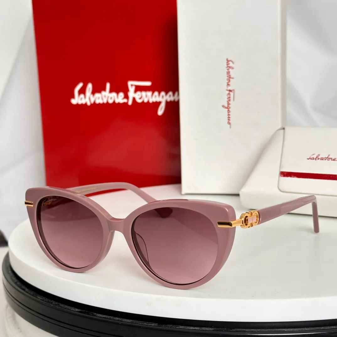 Очки Salvatore Ferragamo 30575