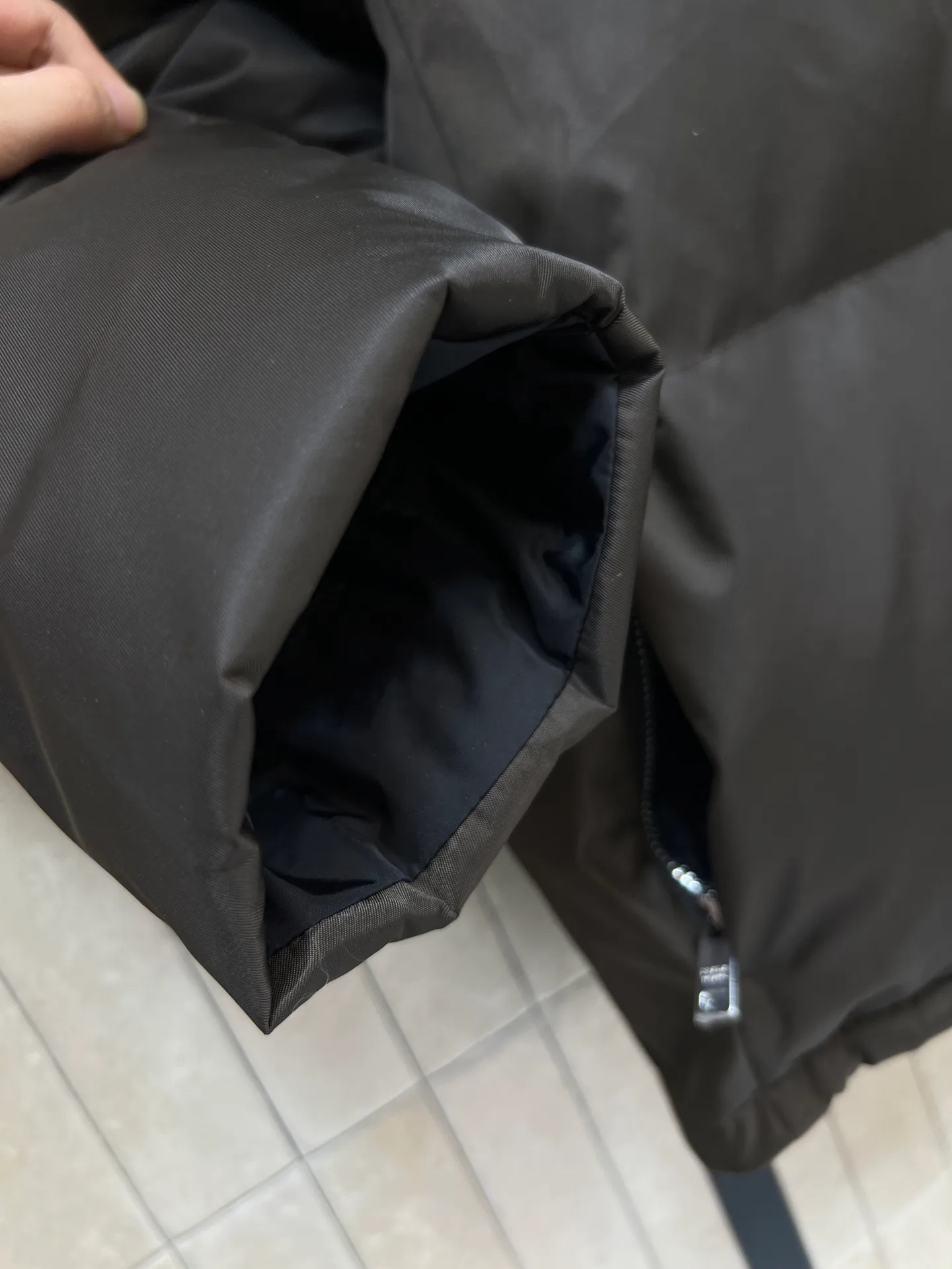 Куртки И Пуховики Женские Prada 18885501