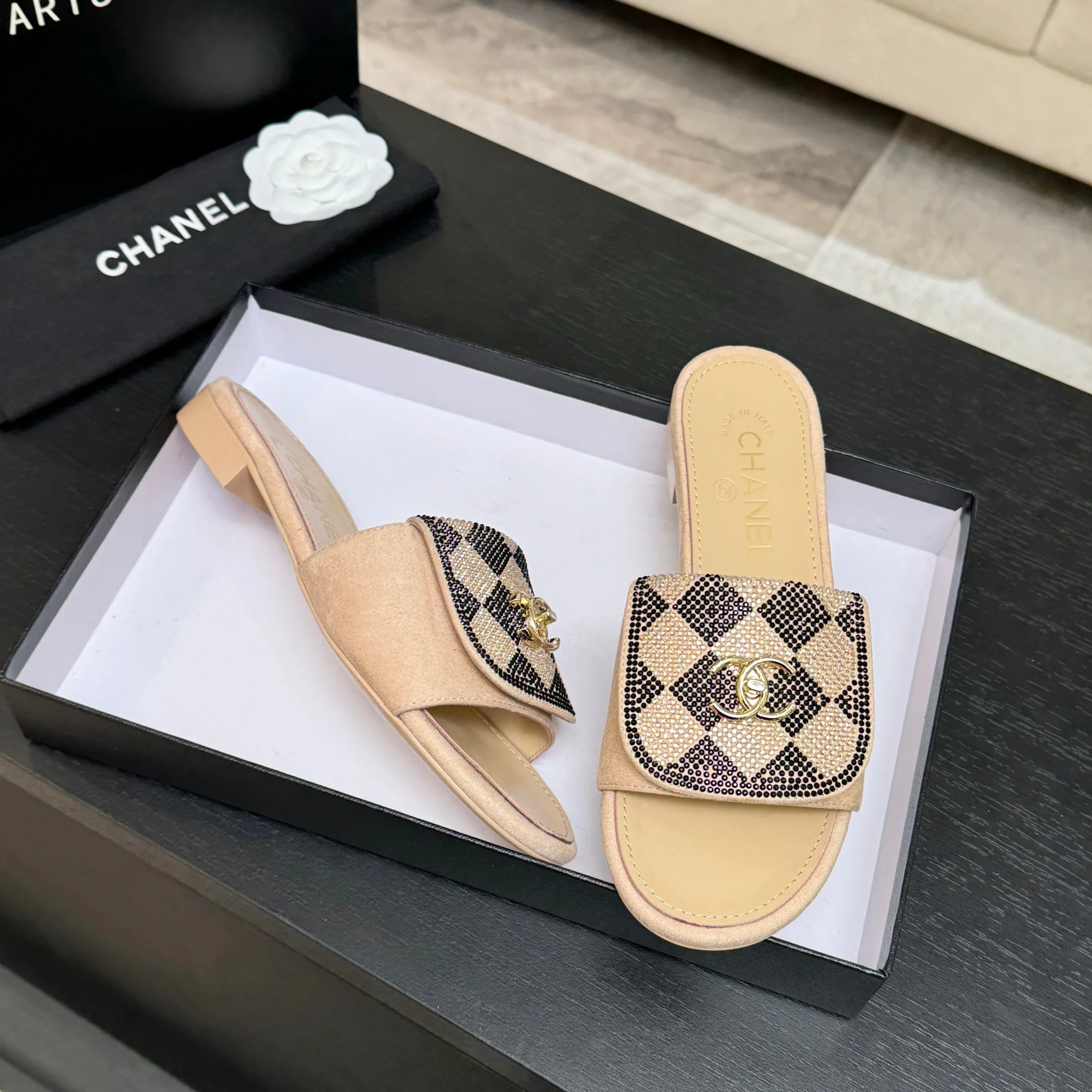 Шлепанцы Женские Chanel 1468224