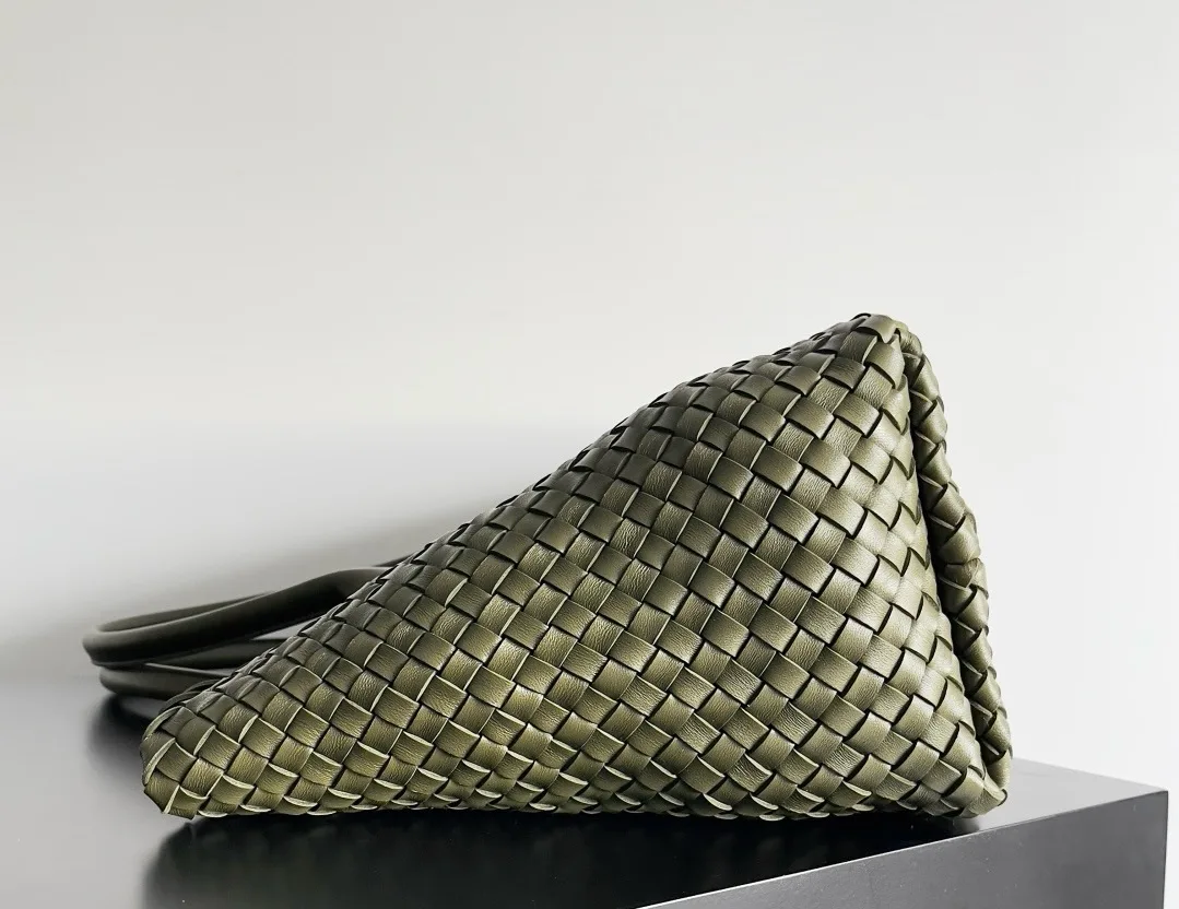 Классические Сумки Женские Bottega Veneta 11387807