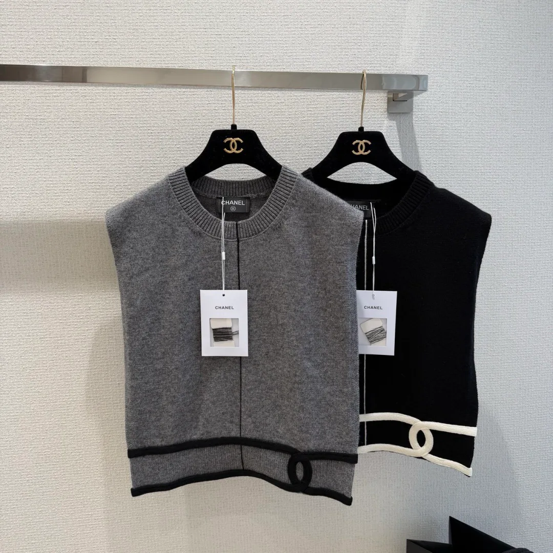 Жилеты Женские Chanel 11540448