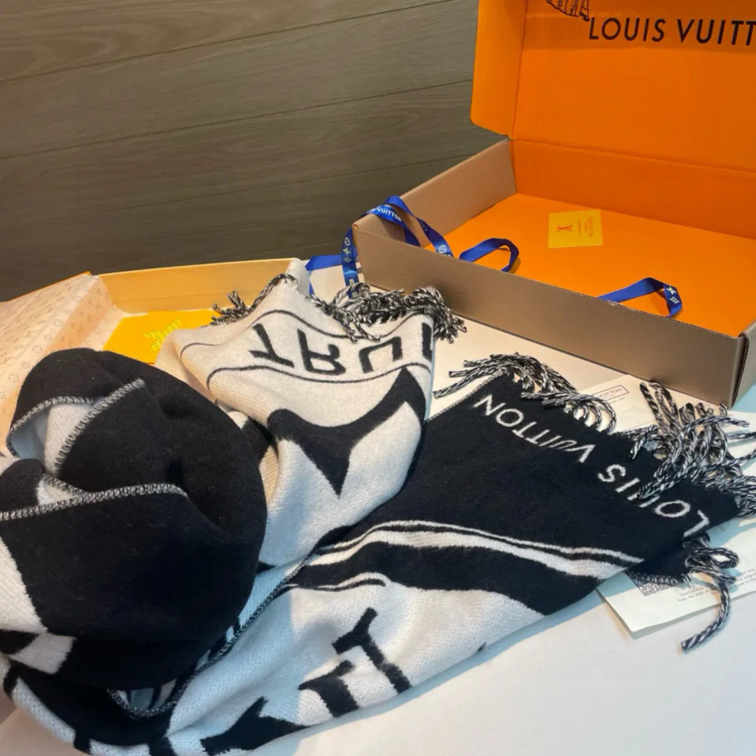 Шарфы Louis Vuitton 124032