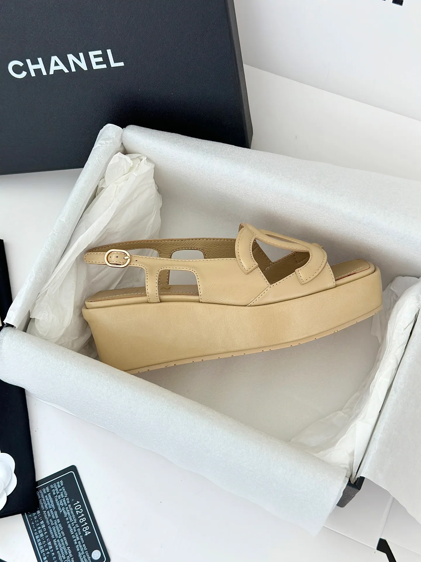 Босоножки Женские Chanel 18143039