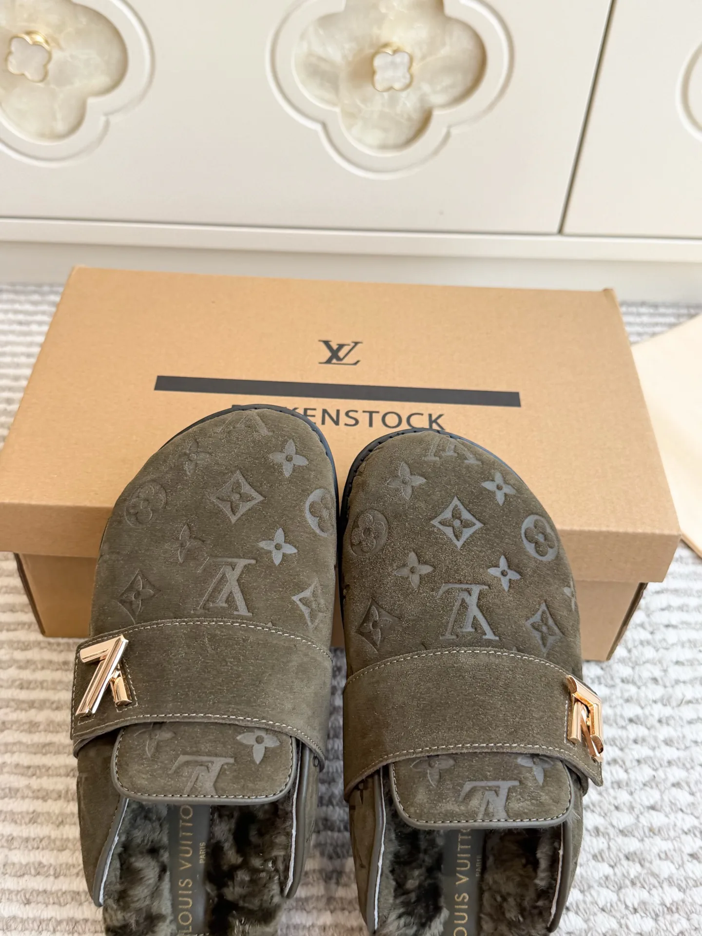 Мюли И Сабо Женские Louis Vuitton 19780117