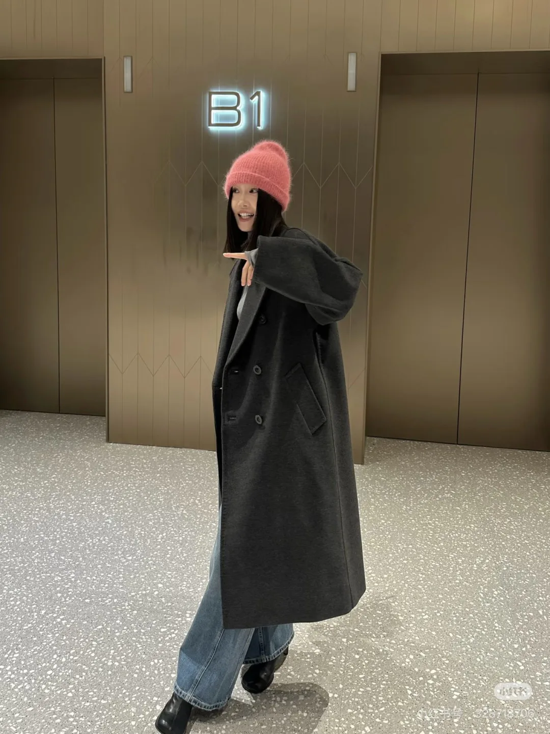 Пальто Женские Max Mara 18245196