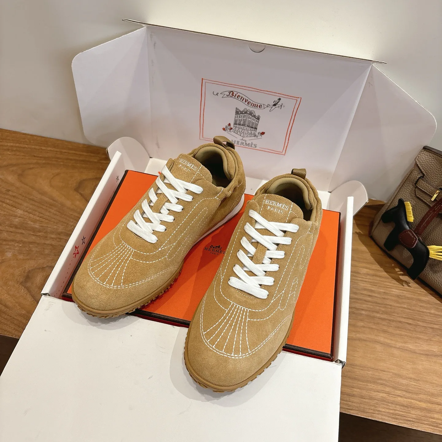 Кроссовки Женские Hermes 11891953