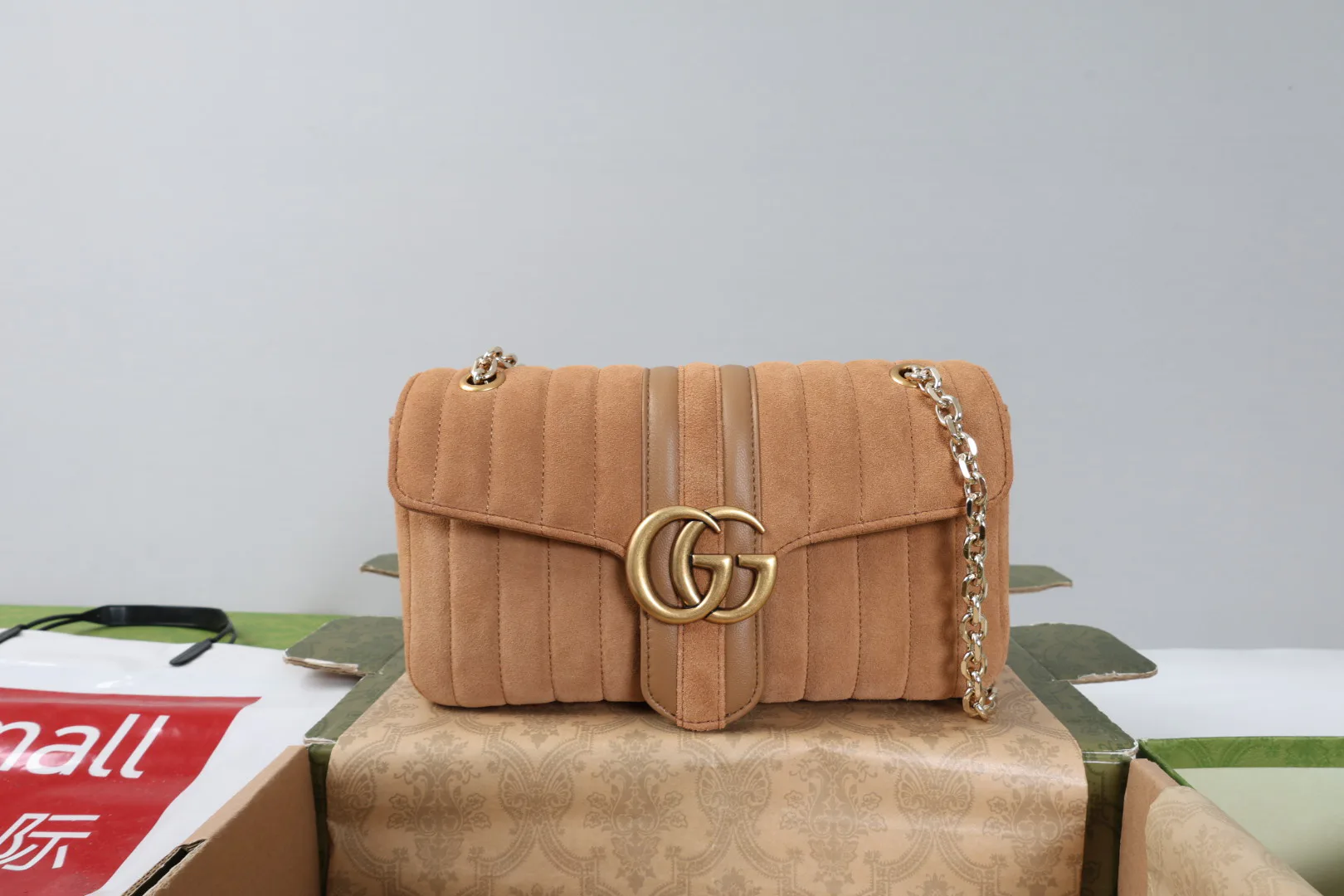 Классические Сумки Женские Gucci 18004291