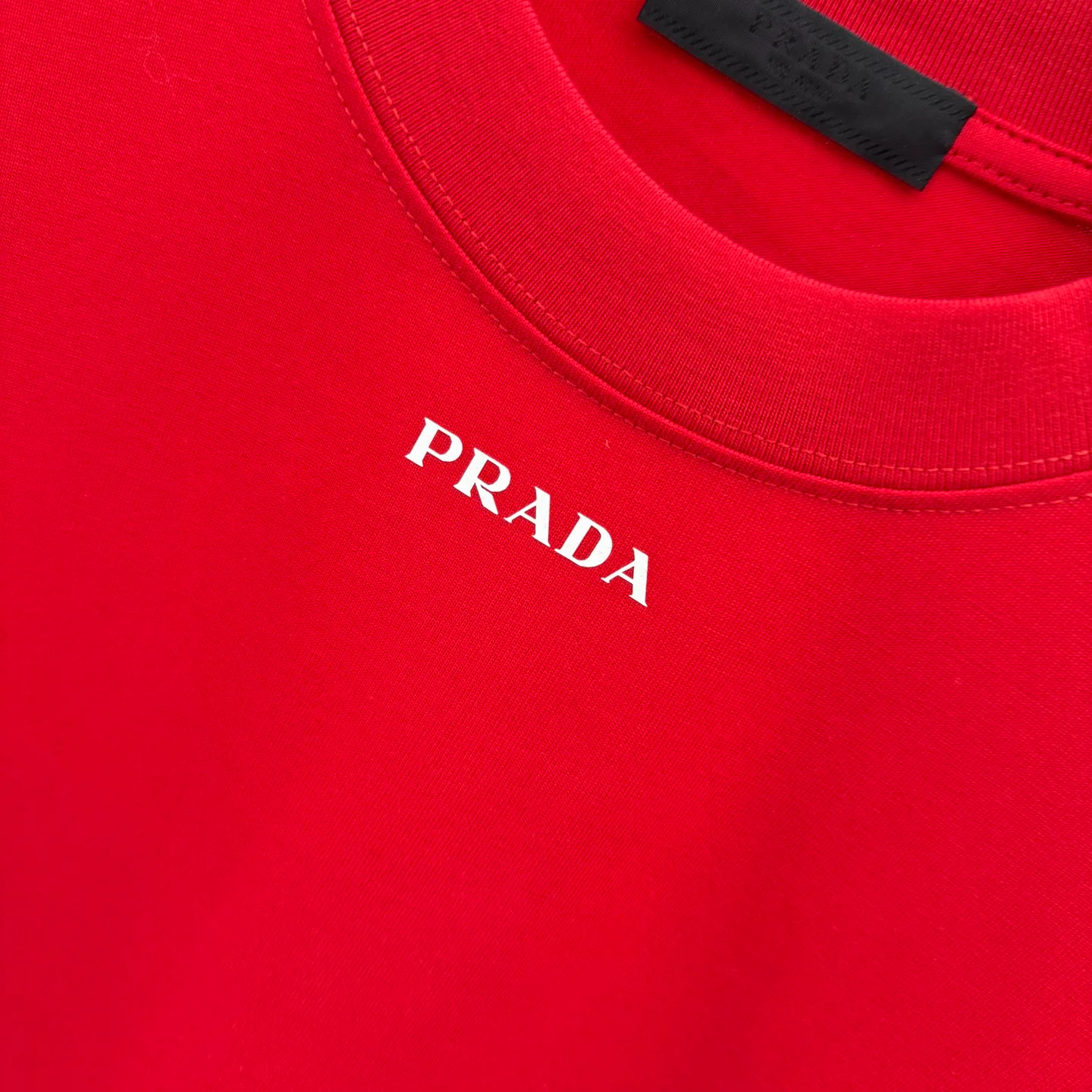 Футболки Женские Prada 1128082