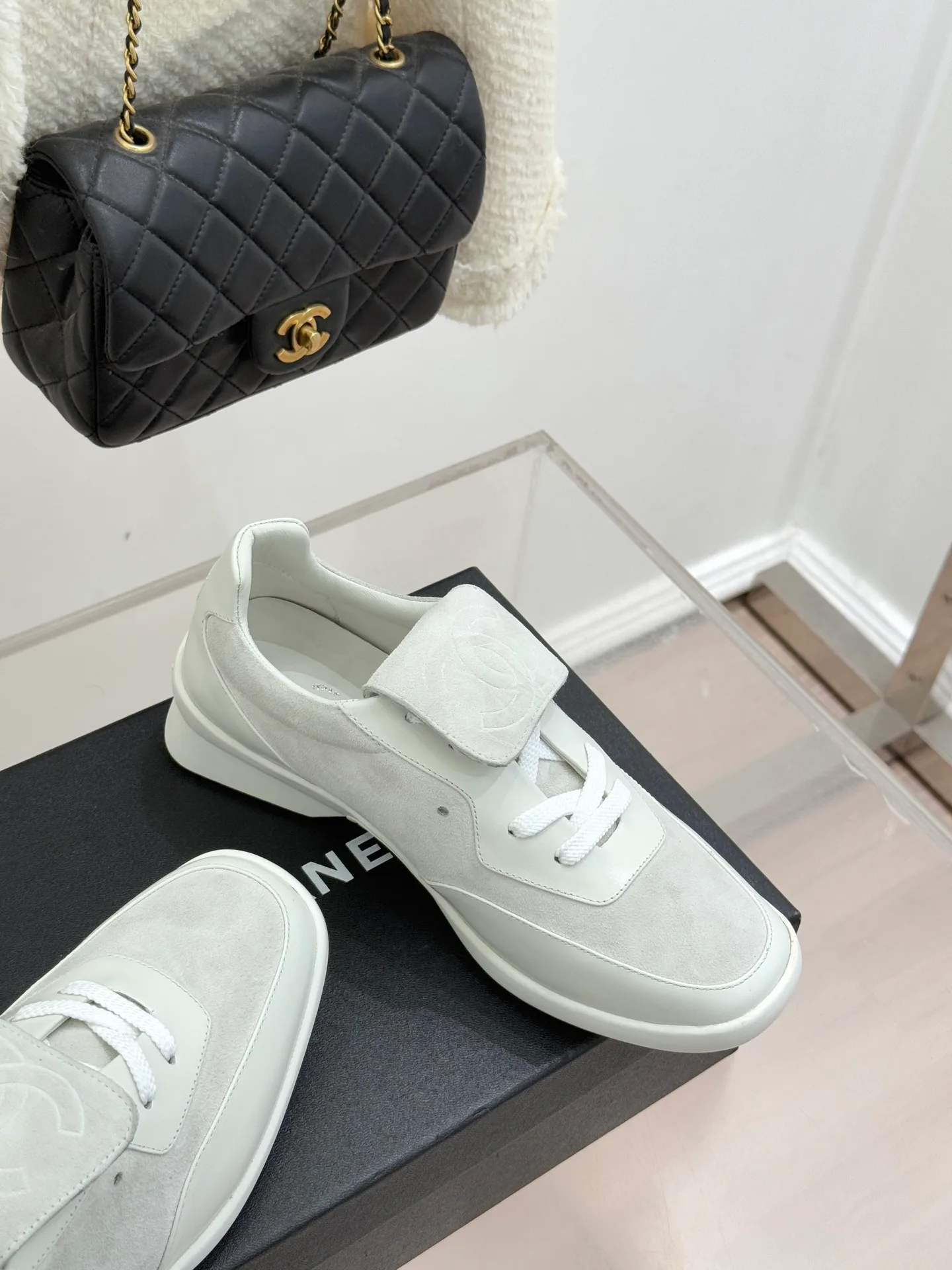 Кроссовки Женские Chanel 231657