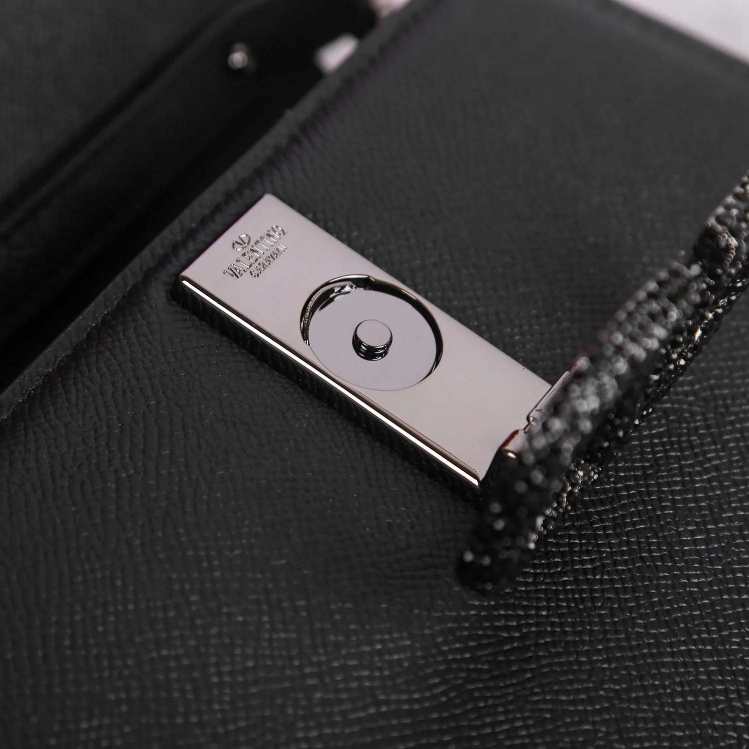 Сумки На Ремне Женские Valentino 1012879