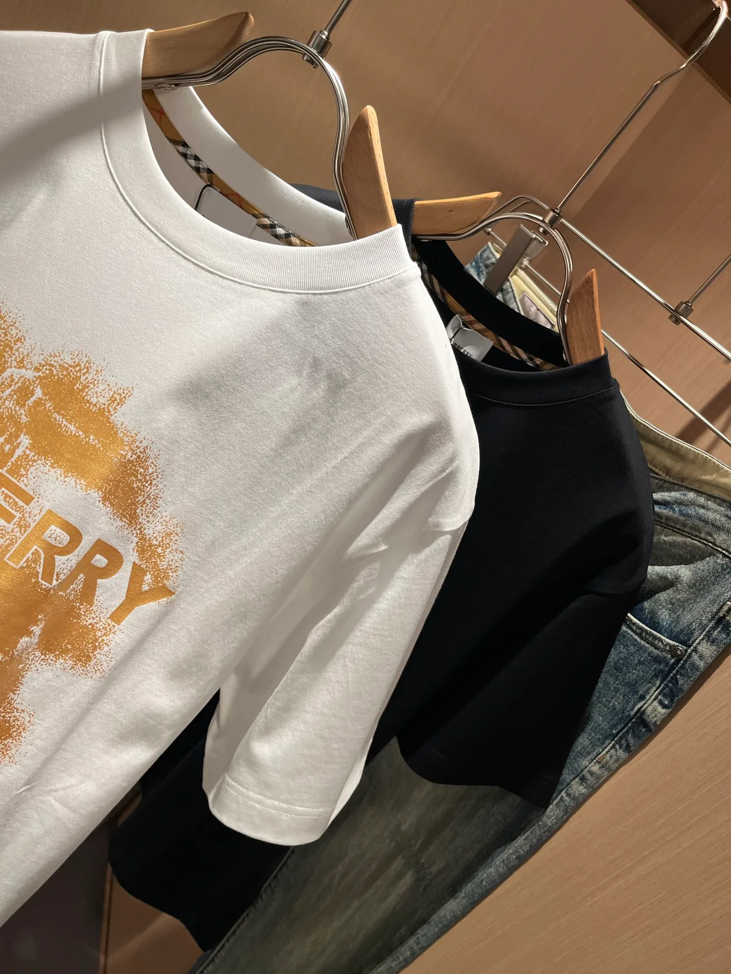 Футболки Женские Burberry 10242326