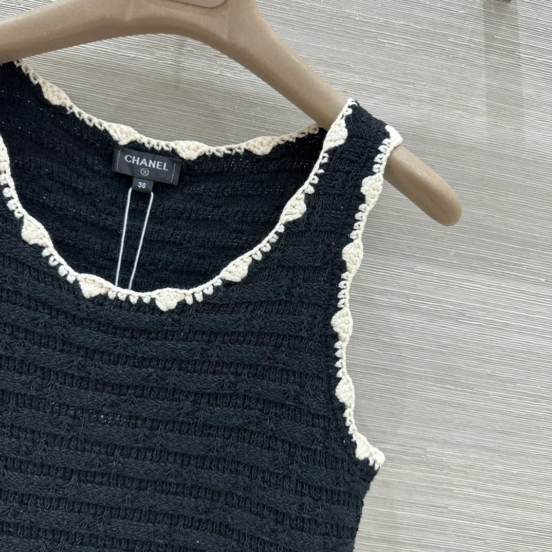 Жилеты Женские Chanel 9737973