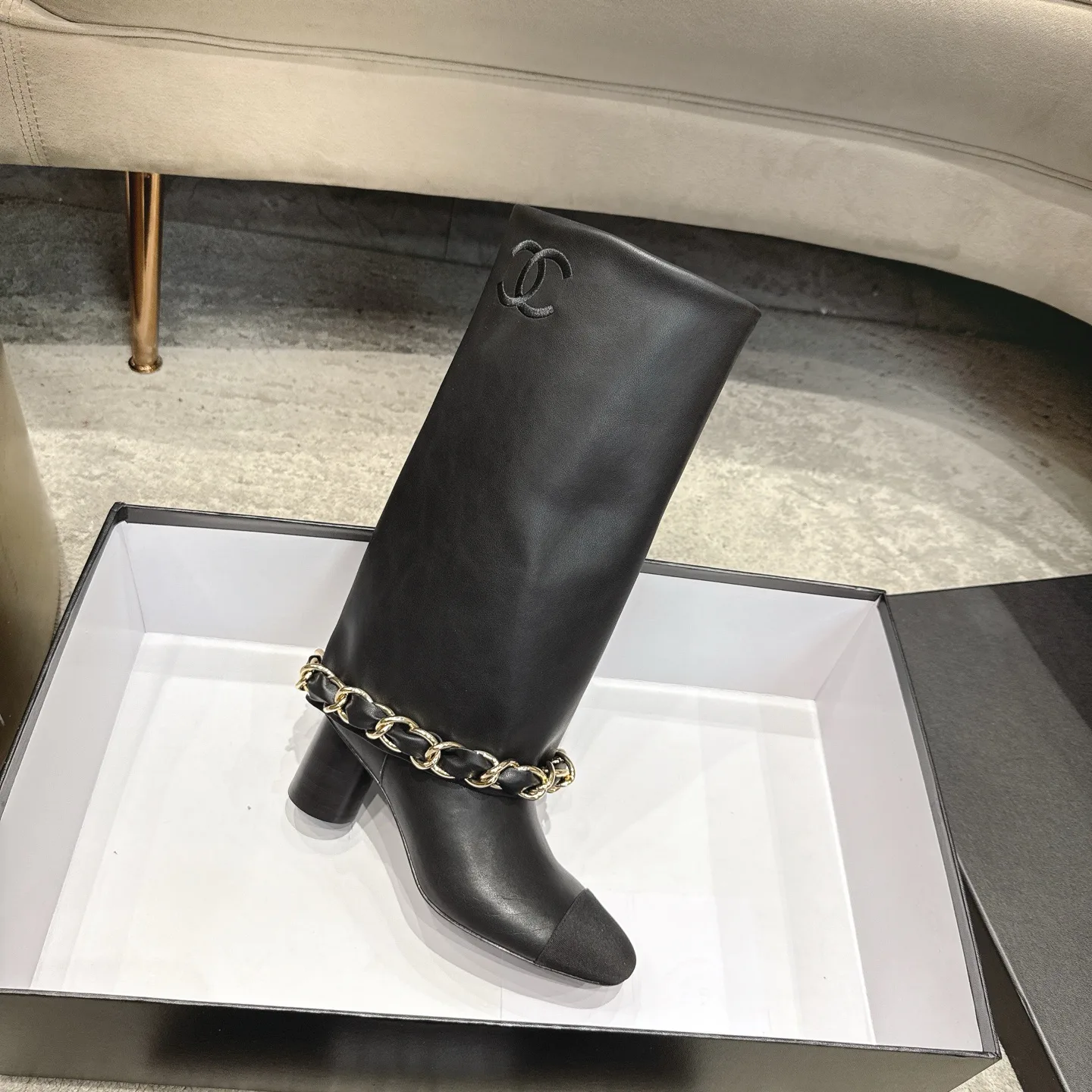 Сапоги Женские Chanel 18154573