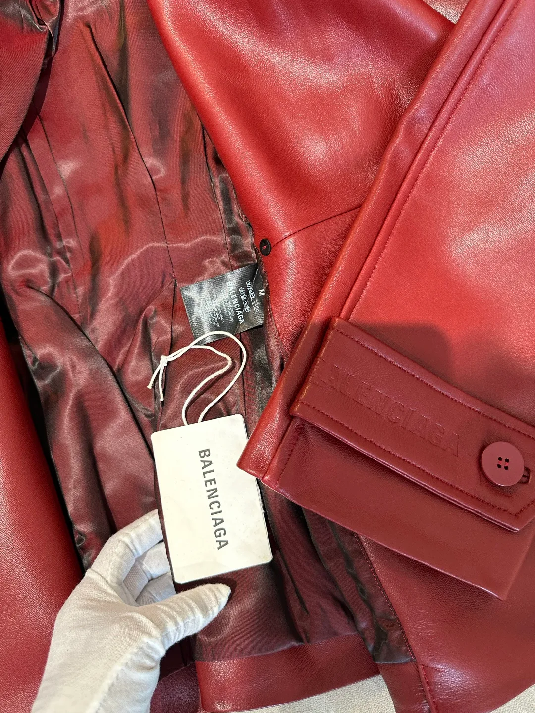 Кожаные Куртки И Дублёнки Женские Balenciaga 18515828