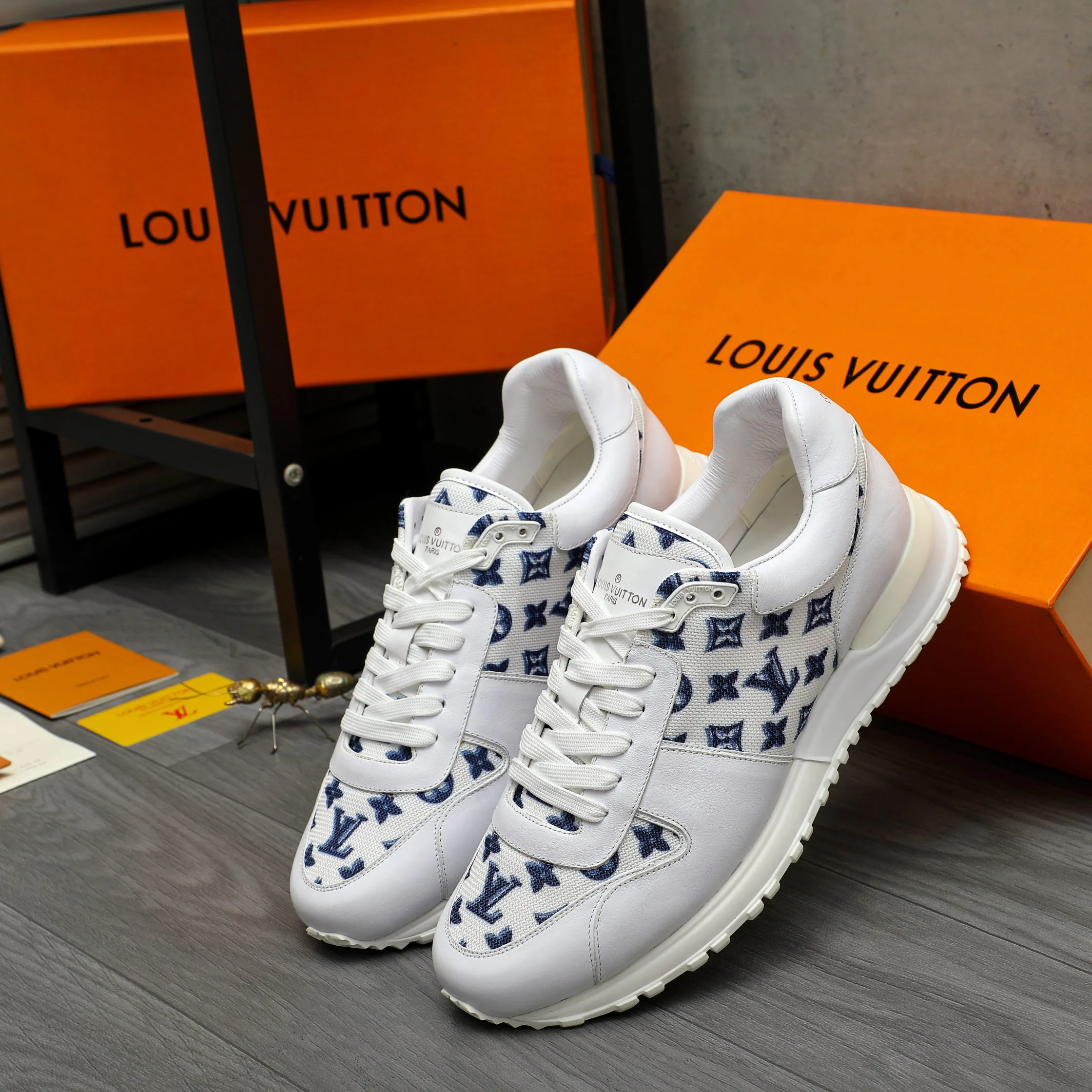 Кроссовки Женские Louis Vuitton 288049