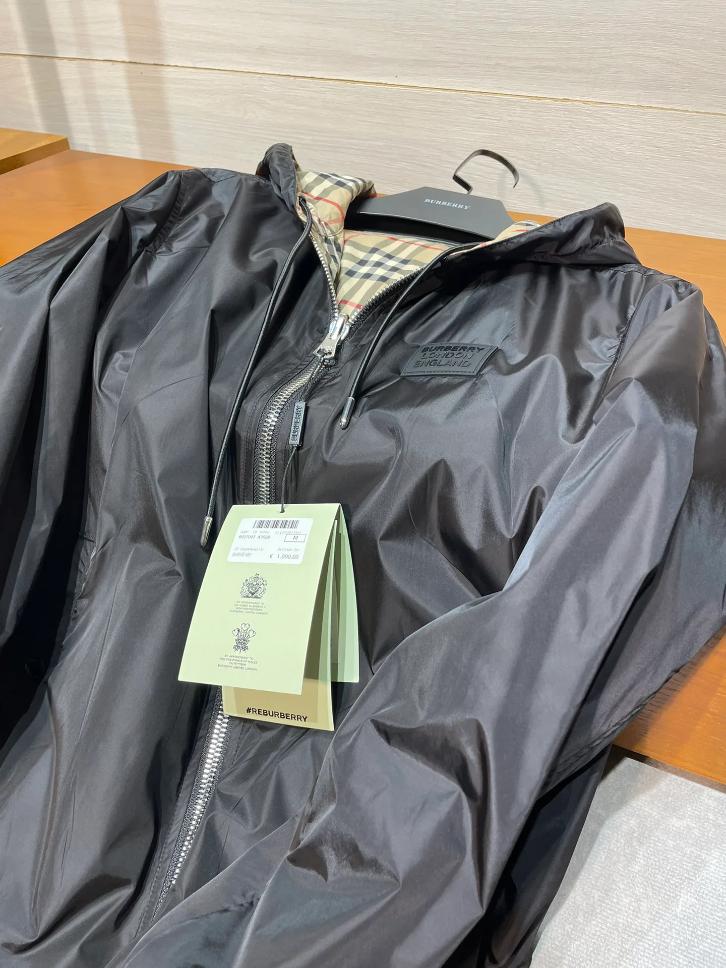 Куртки И Пуховики Женские Burberry 1260189