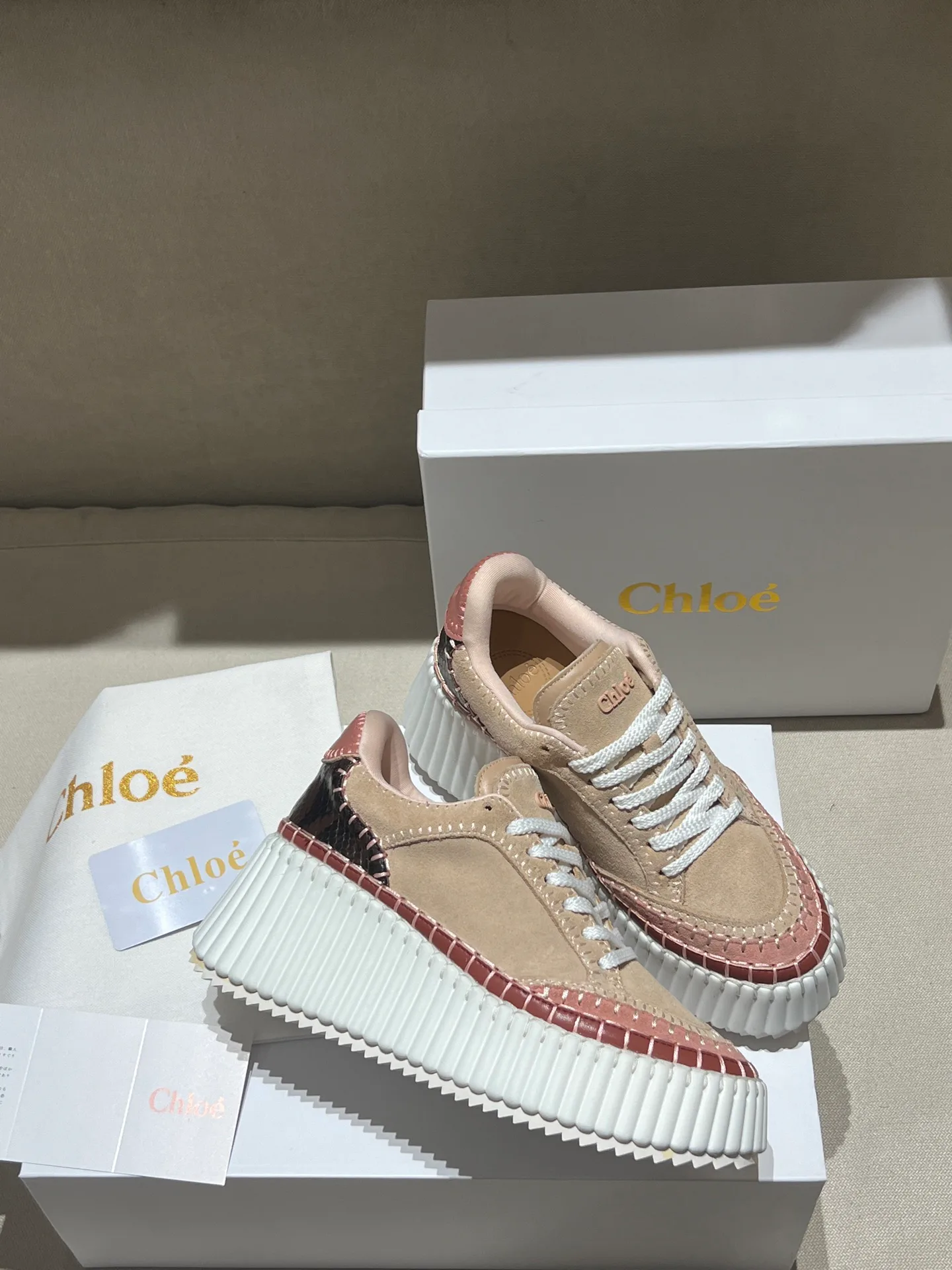 Кроссовки Женские Chloe 18020521