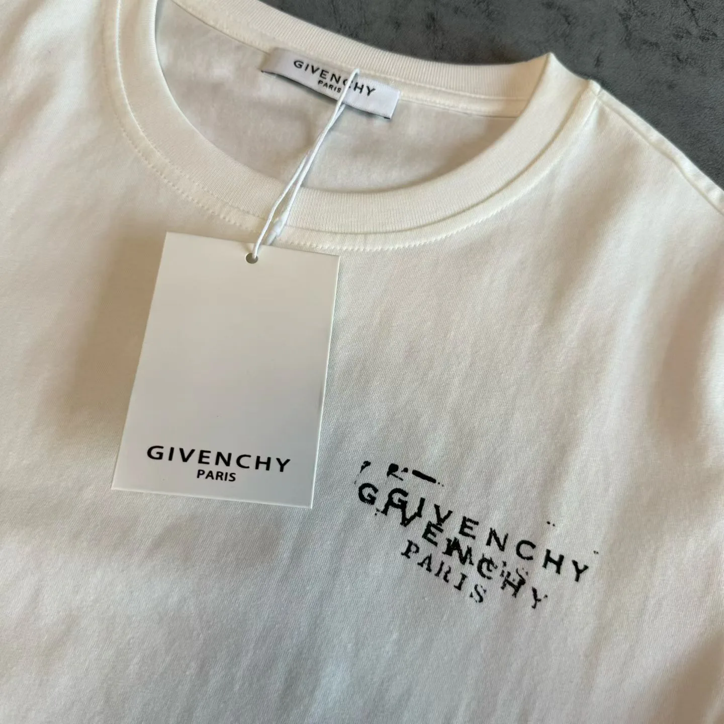 Футболки Женские Givenchy 2650290