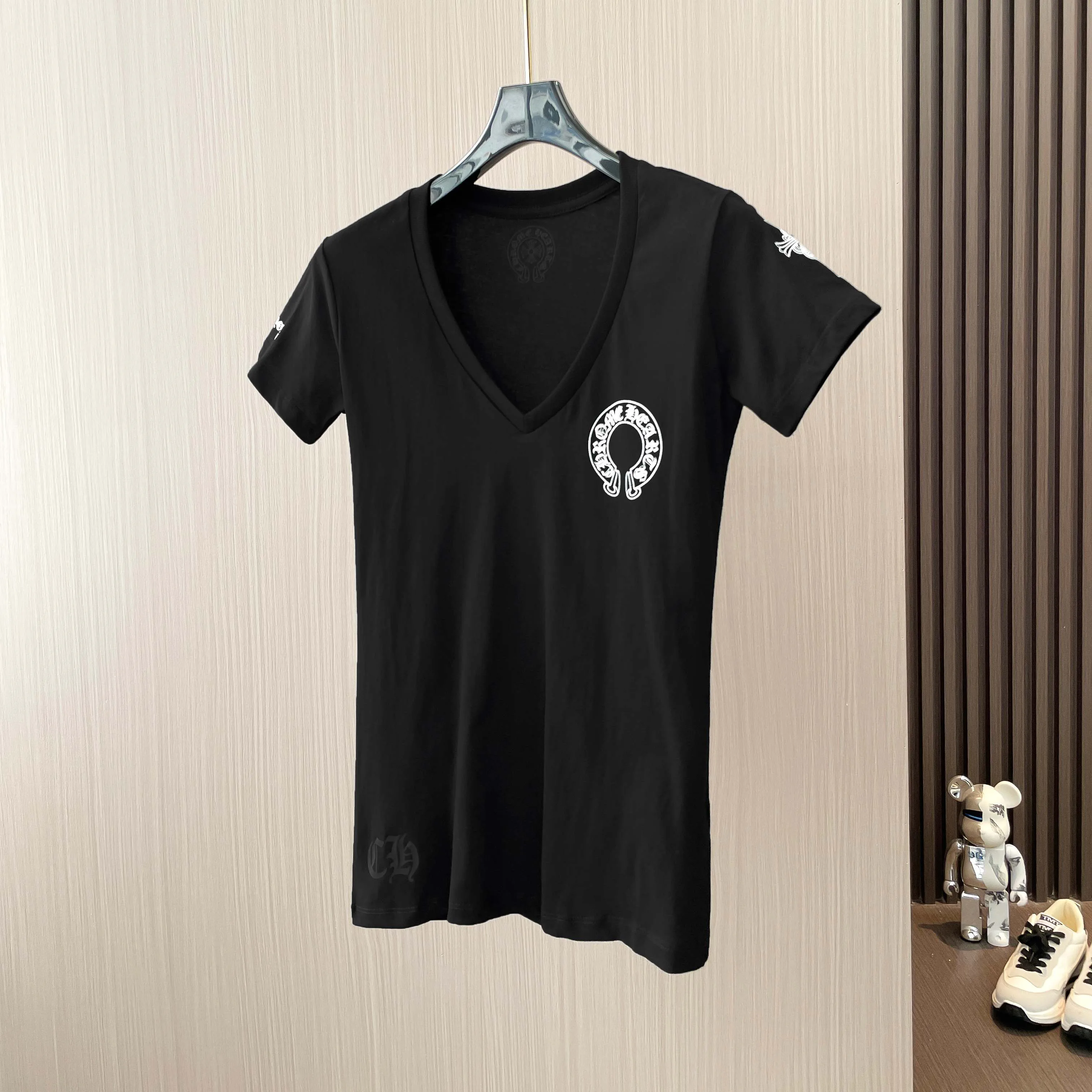 Футболки Женские Chrome Hearts 13425715