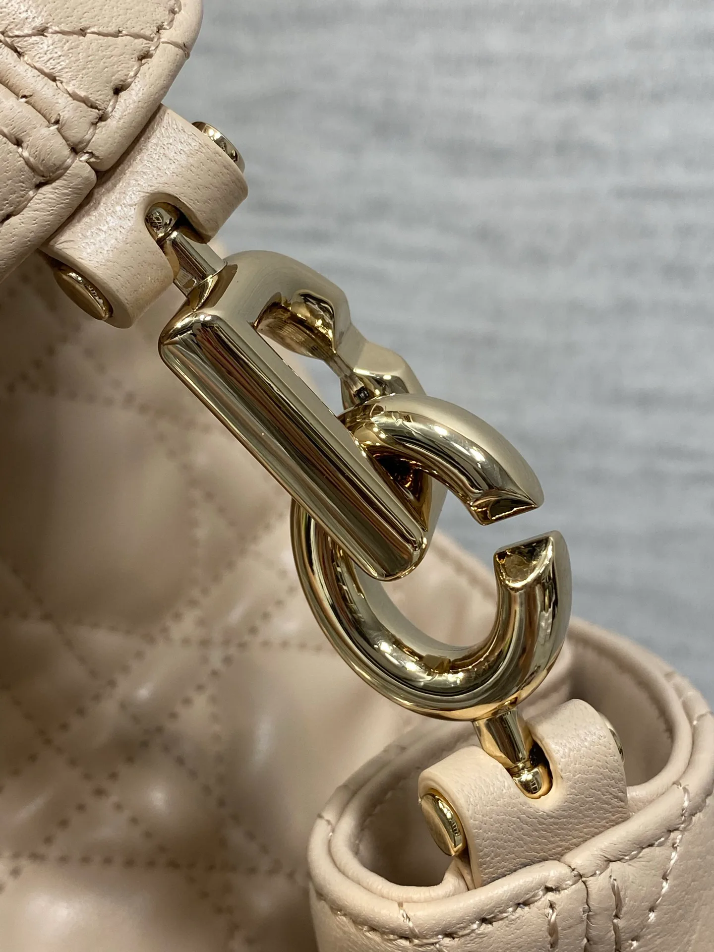 Классические Сумки Женские Christian Dior 18242112