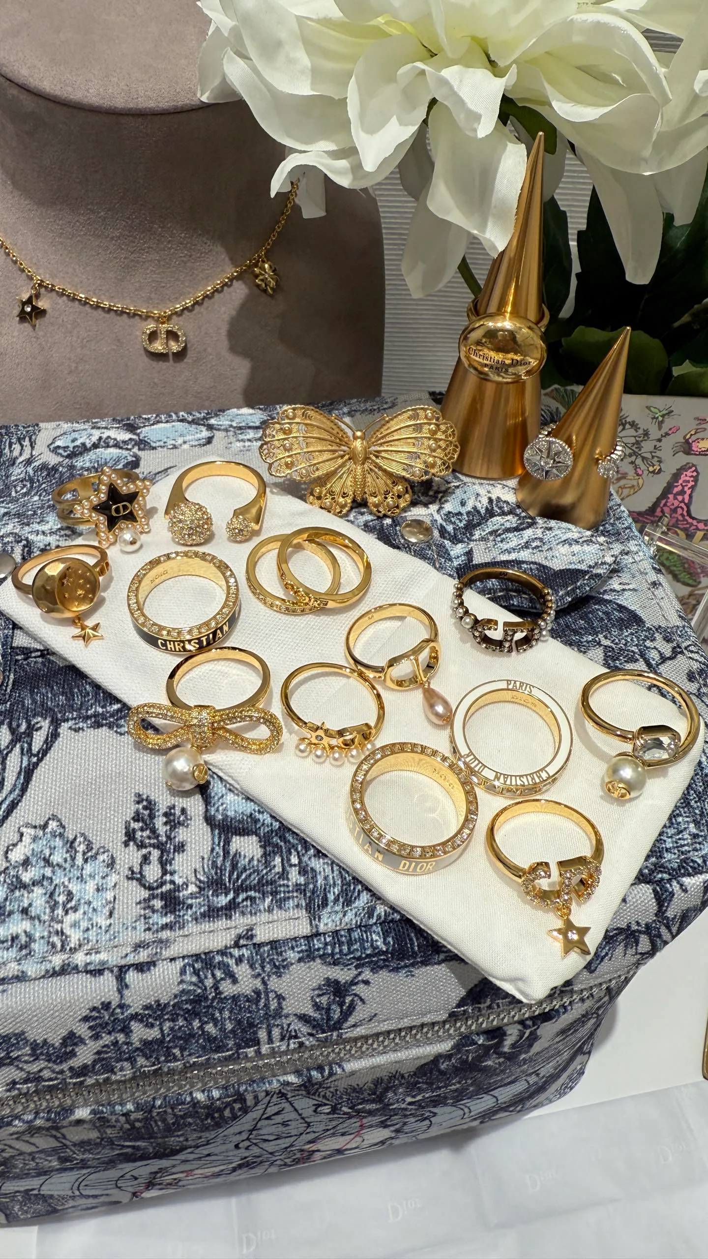 Бижутерия Christian Dior 17677