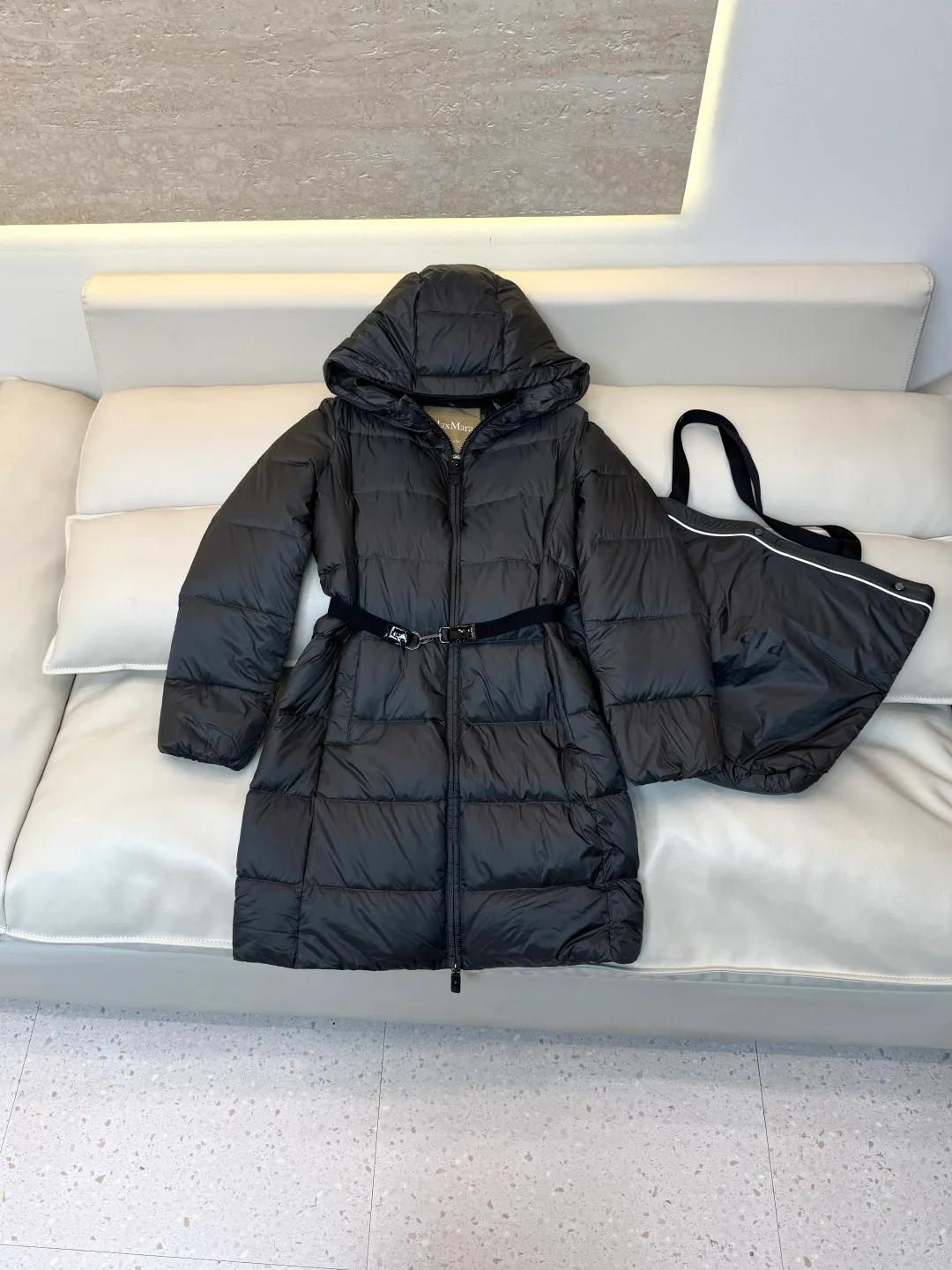 Куртки И Пуховики Женские Max Mara 17917324