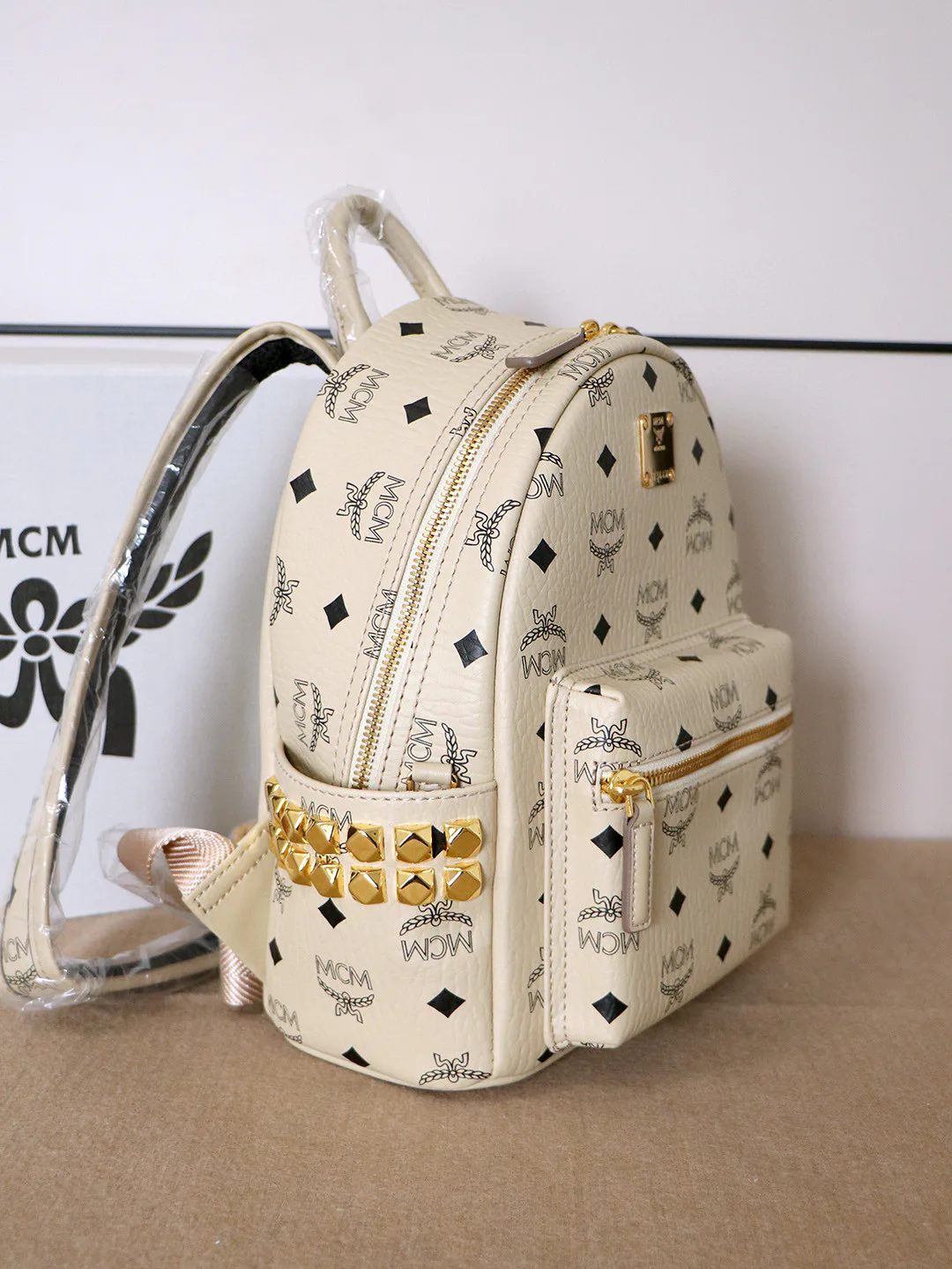 Рюкзаки Женские Mcm 10017815