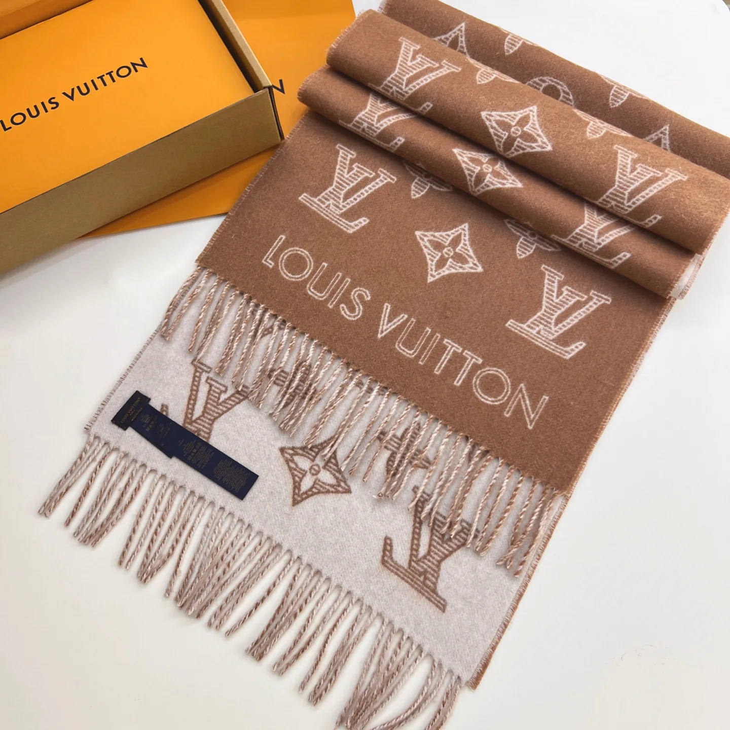 Шарфы Louis Vuitton 5904657