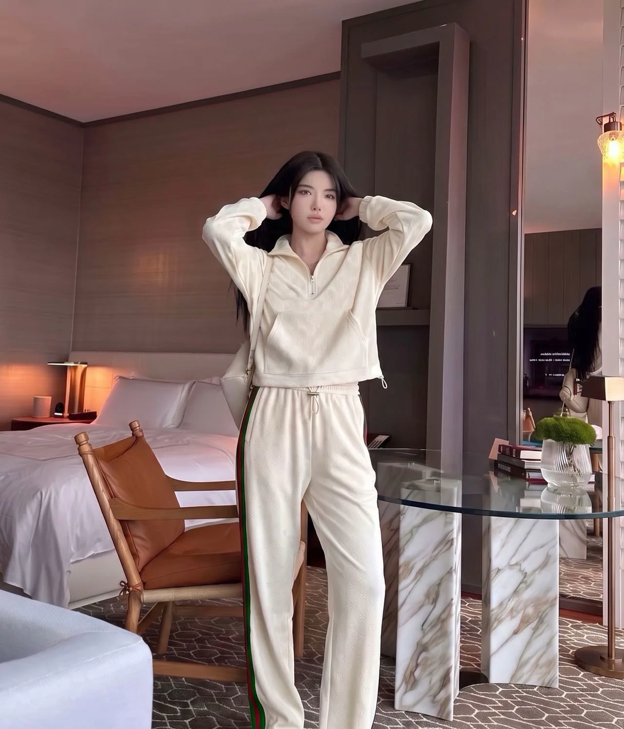 Костюмы Женские Gucci 18677911