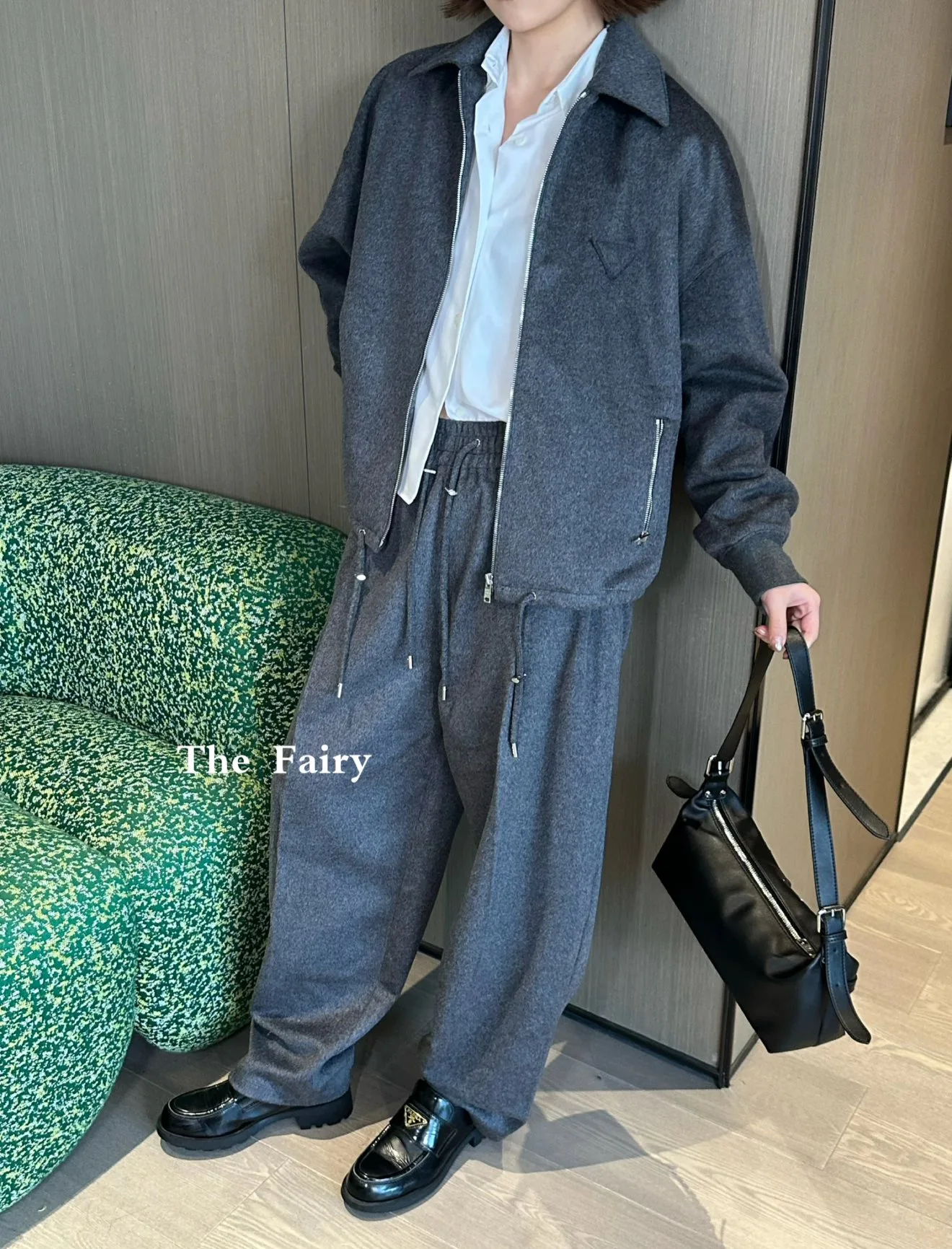 Куртки И Пуховики Женские Prada 879476