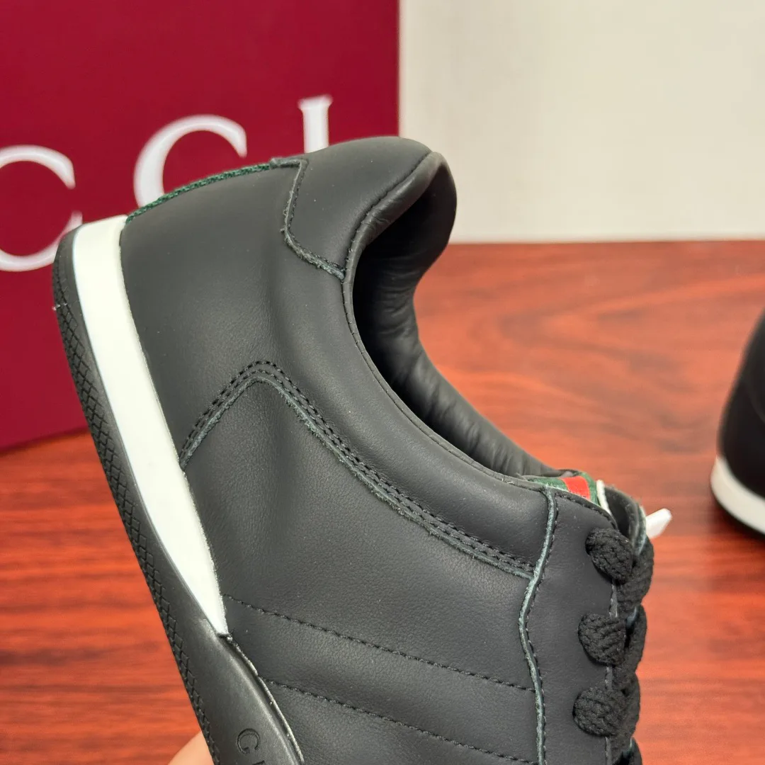 Кроссовки Женские Gucci 573159