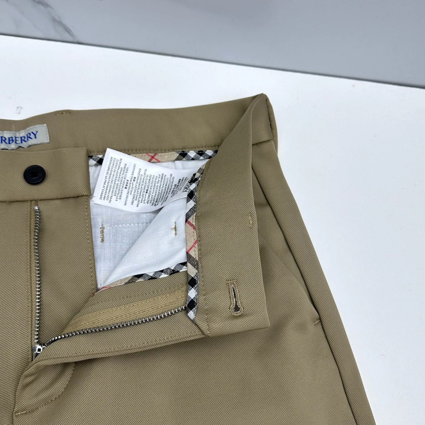 Брюки Мужские Burberry 18246803