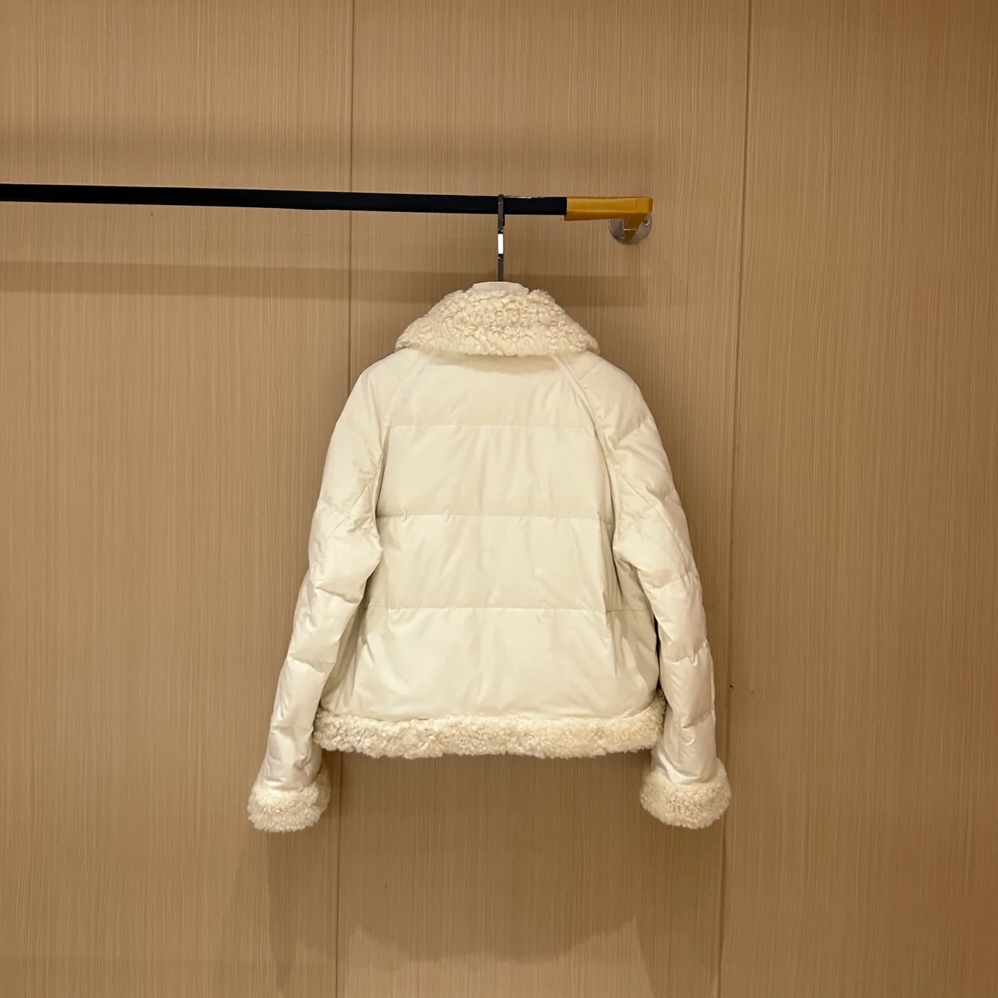 Дубленки Женские Moncler 612061