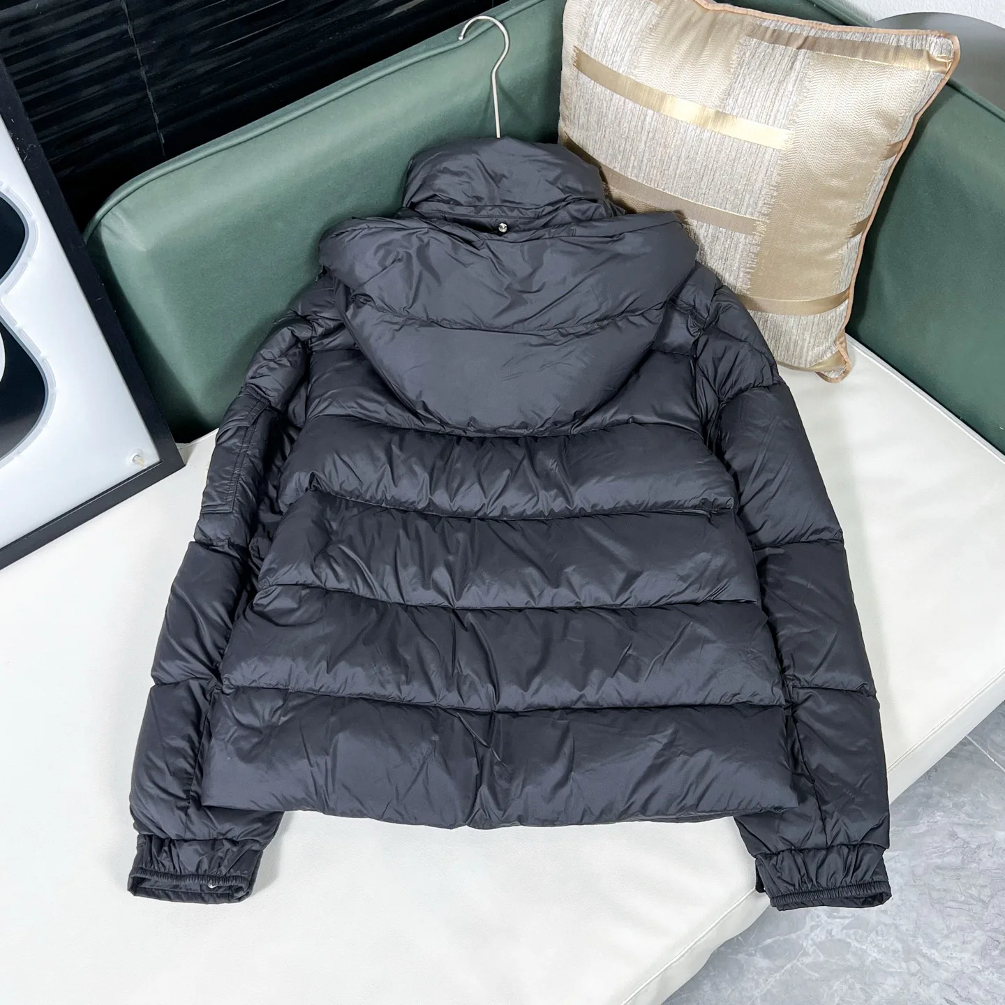 Куртки И Пуховики Женские Moncler 19777217