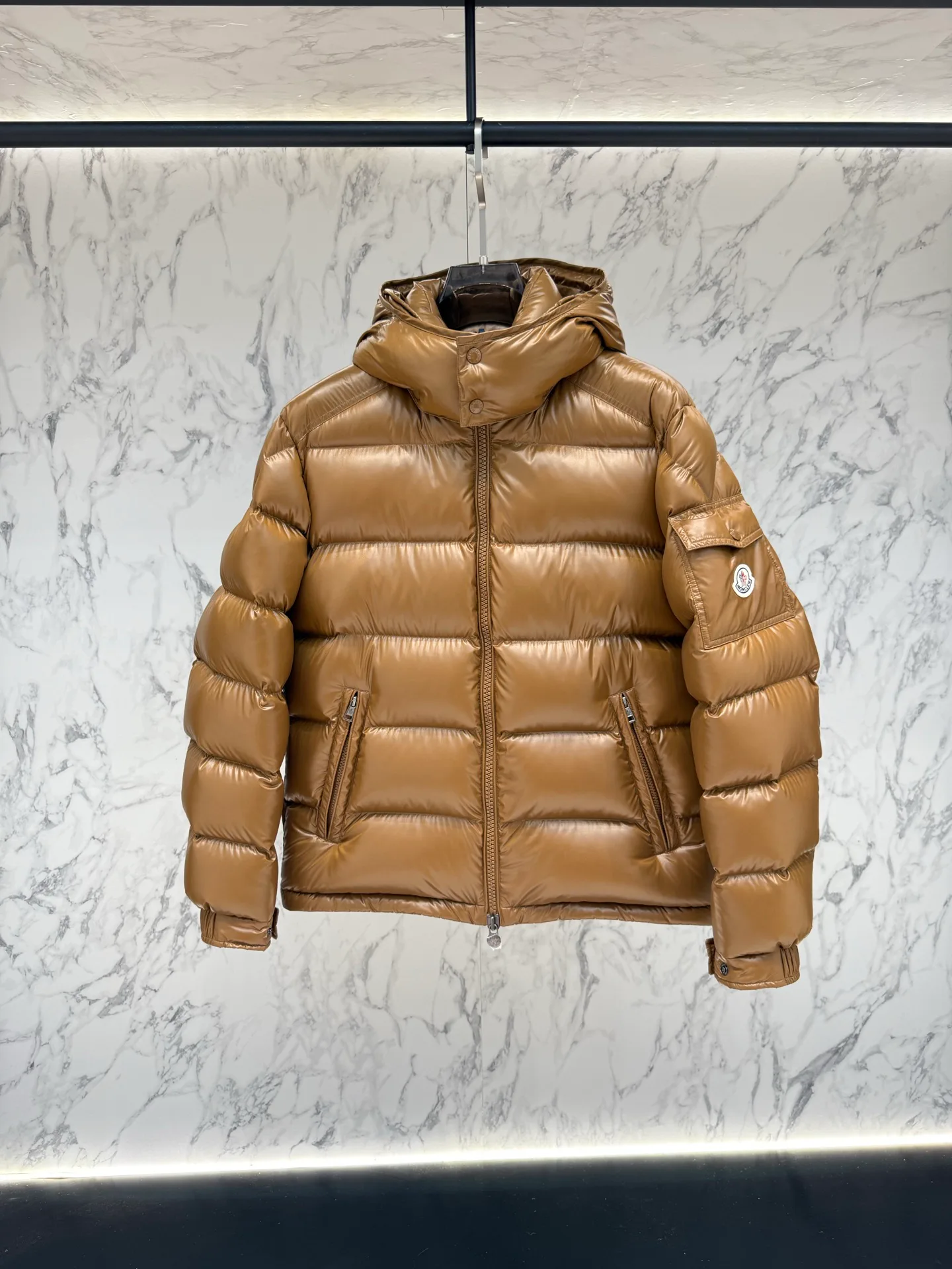 Куртки И Пуховики Мужские Moncler 17919919
