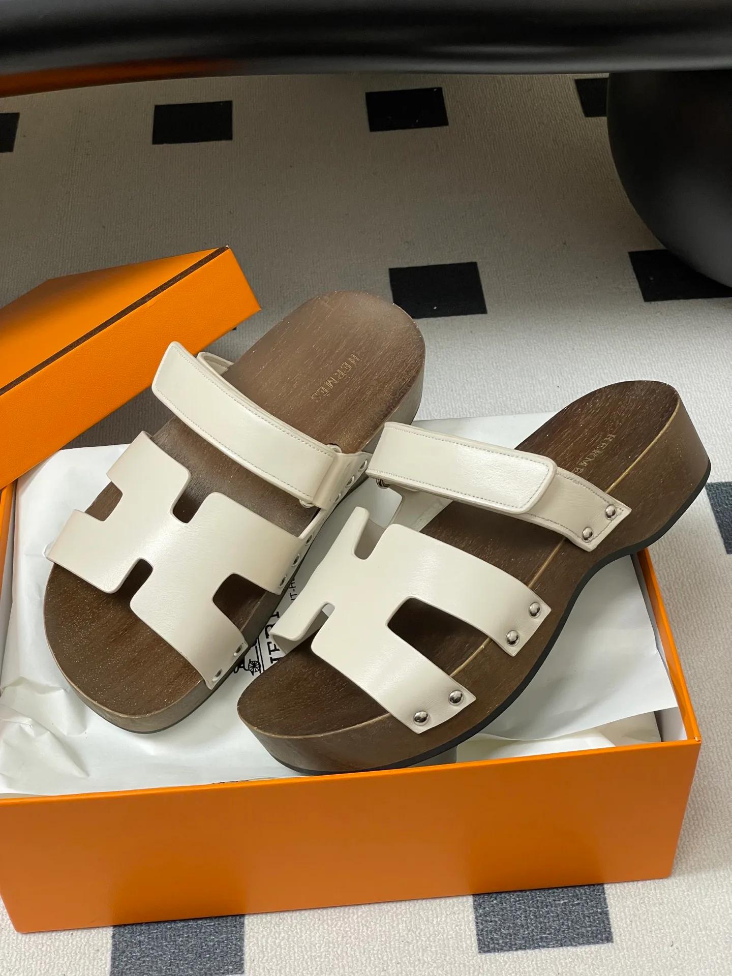 Сандалии Женские Hermes 11543672