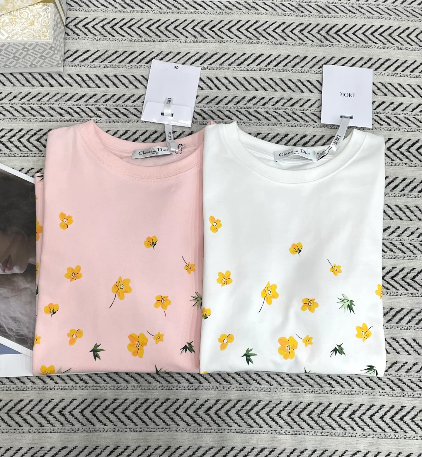 Футболки Женские Christian Dior 12351372