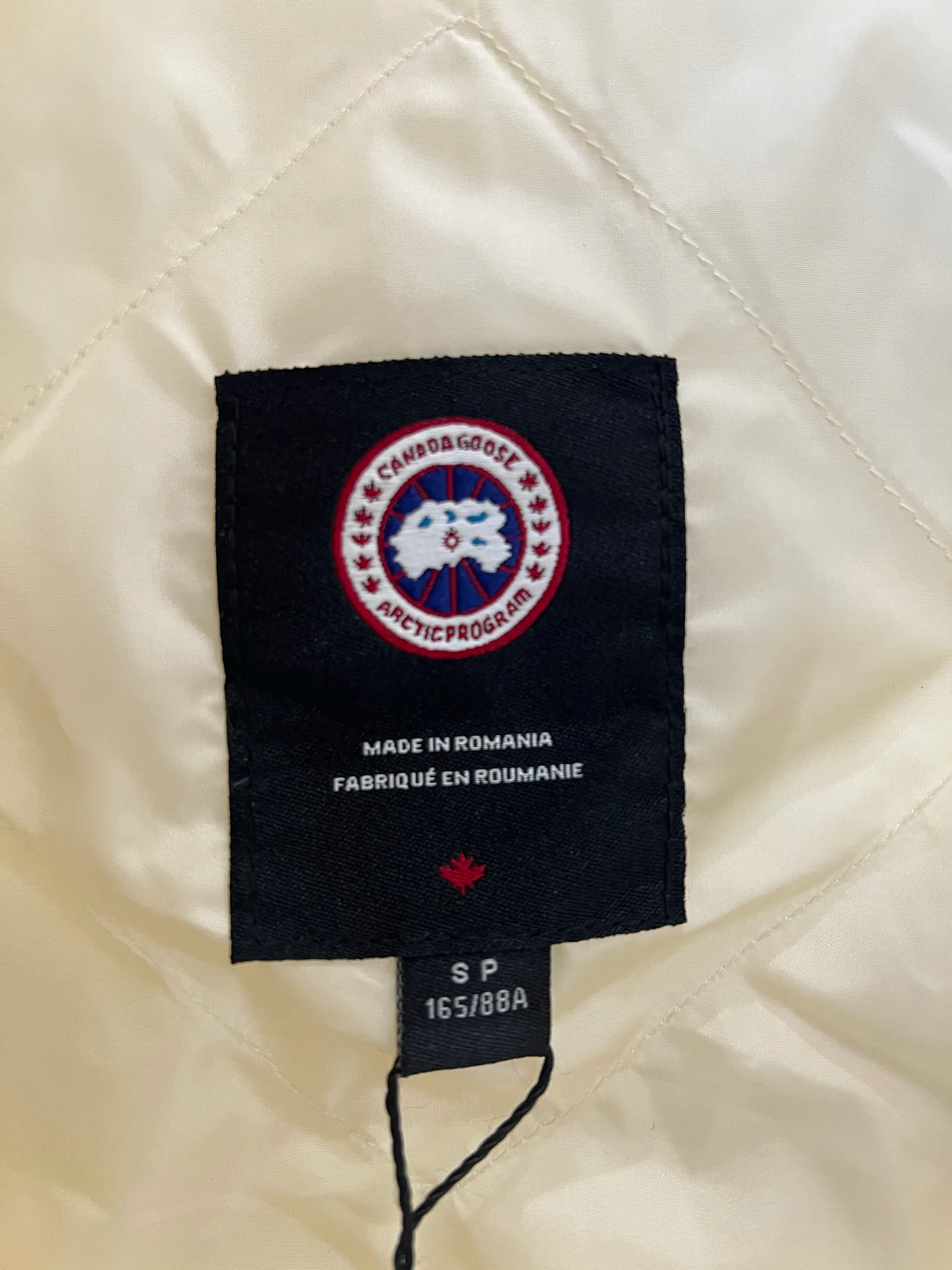 Куртки И Пуховики Мужские Canada Goose 18231175