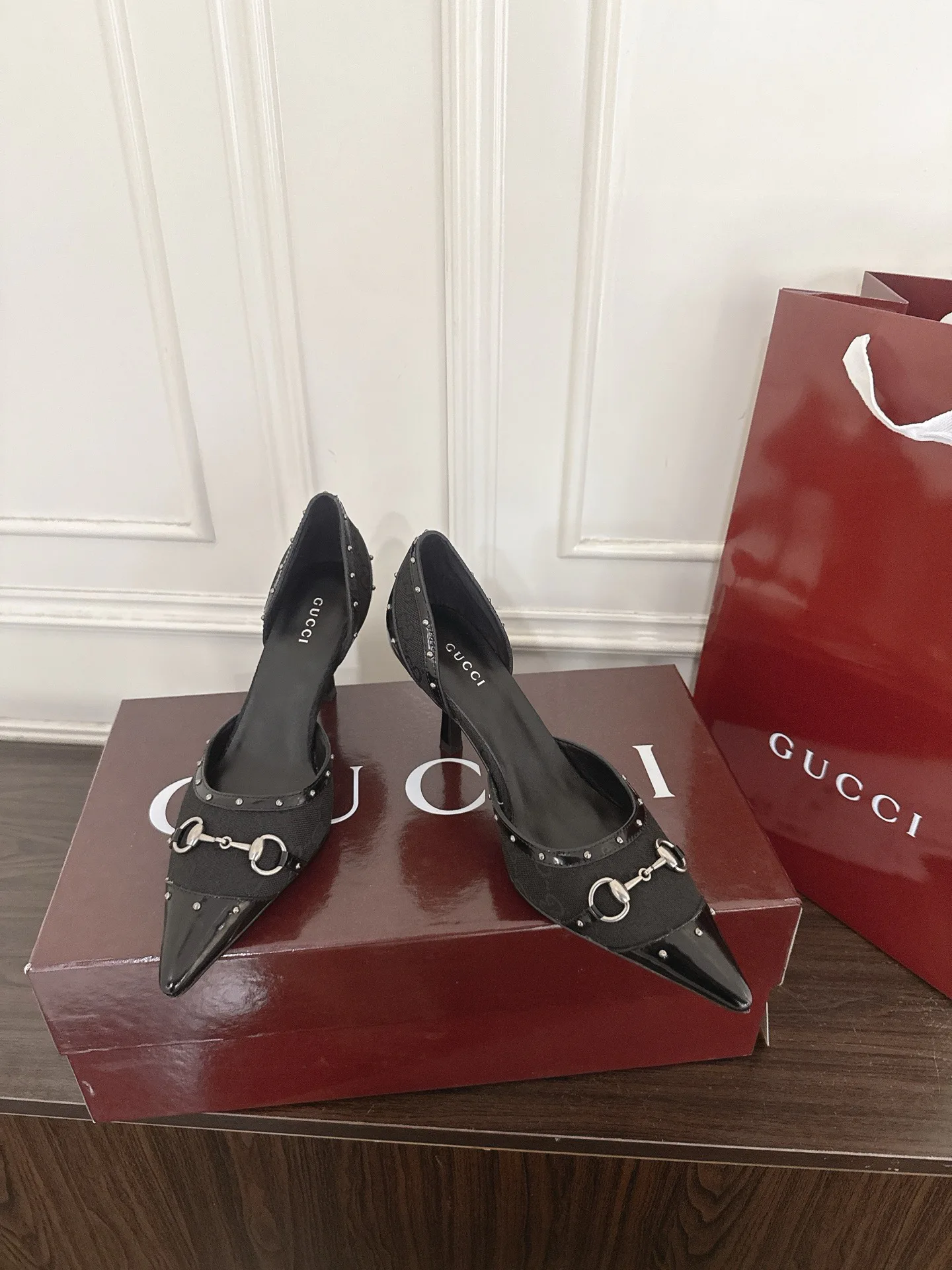 Туфли Женские Gucci 18135592