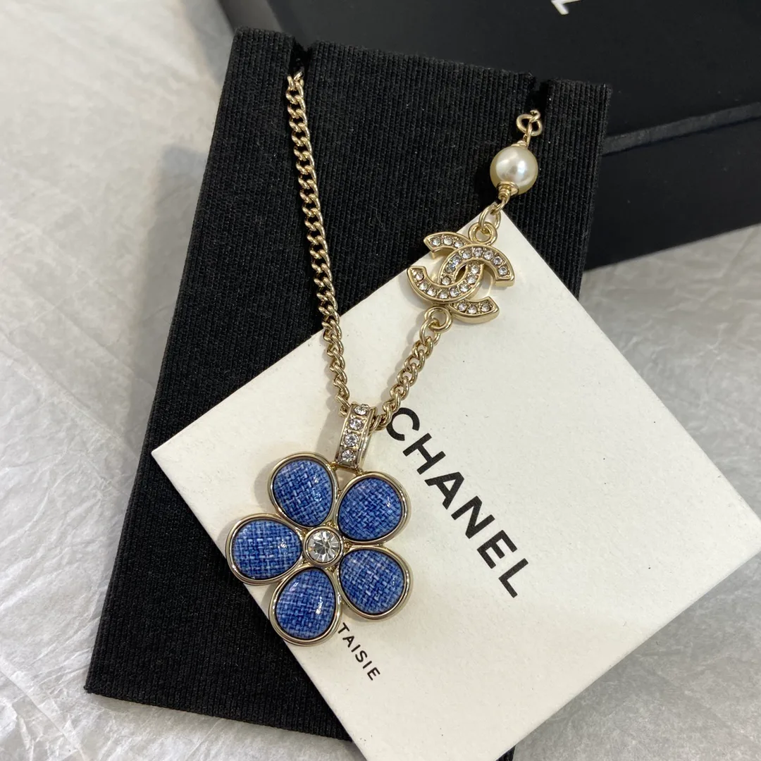 Бижутерия Chanel 18256827
