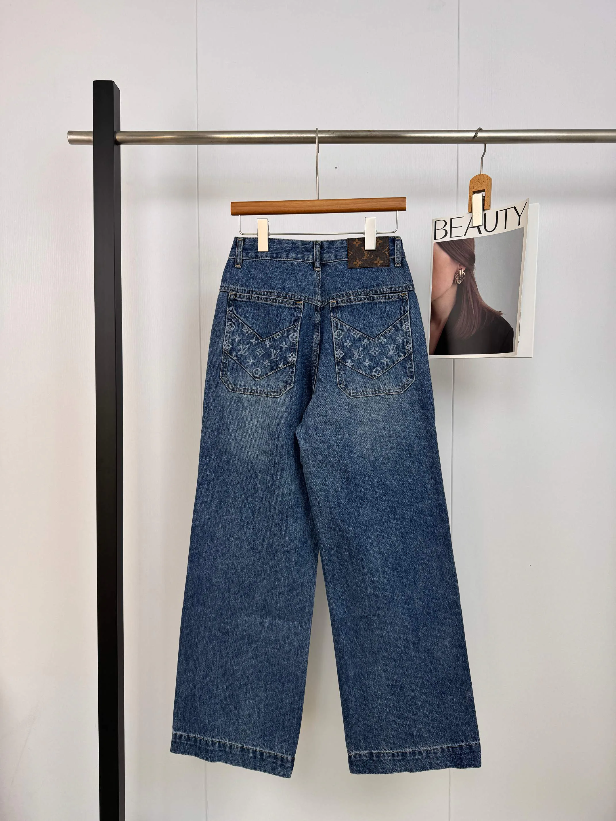 Джинсы Женские Louis Vuitton 11545121